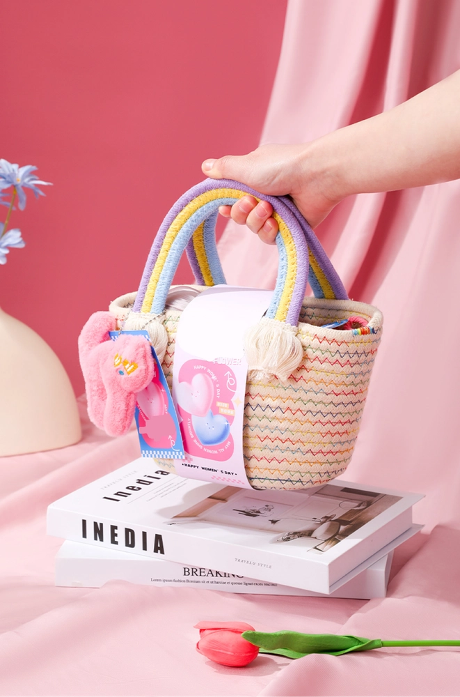 Inspiring Women in the Workplace with the Her Shine Gift Box thumbnail 5