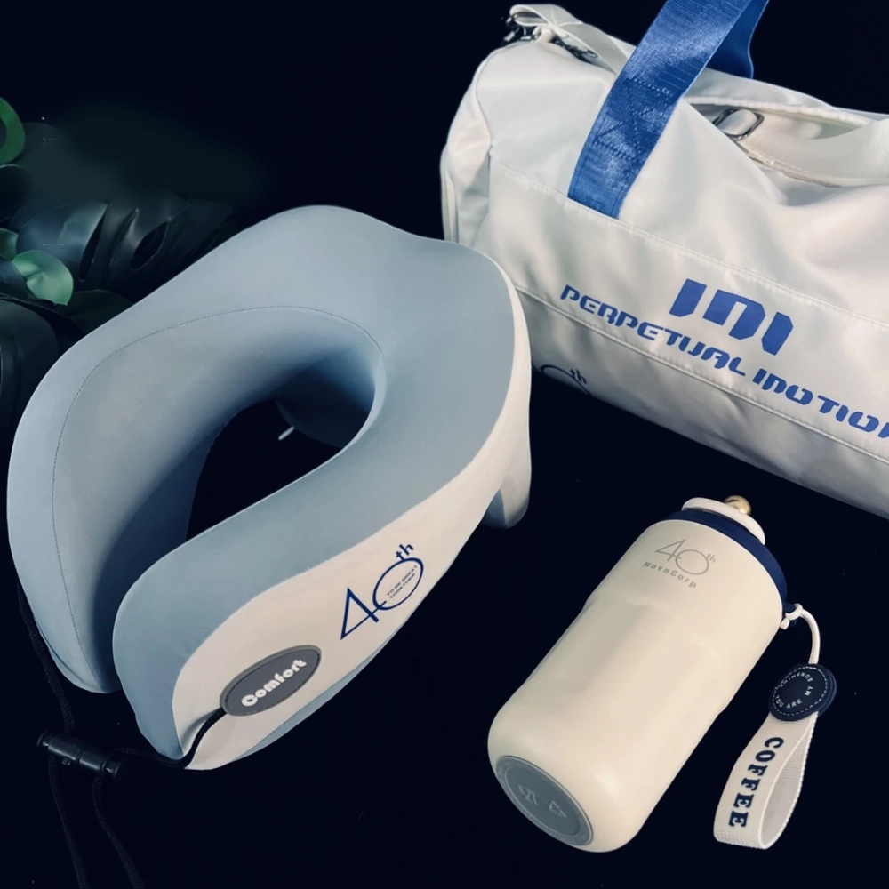 Executive Commuter Gift Bundle: Luxury Memory Headrest Presentation Set thumbnail 5