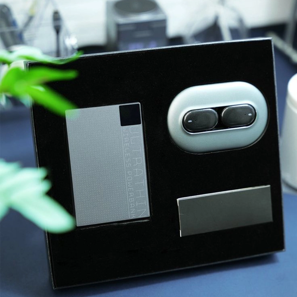 Phantom Tech Innovation Spectrum Digital Workspace Professional Corporate Gift Box