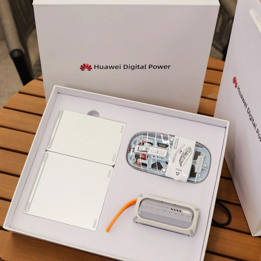 Office Tech Gift Set 5