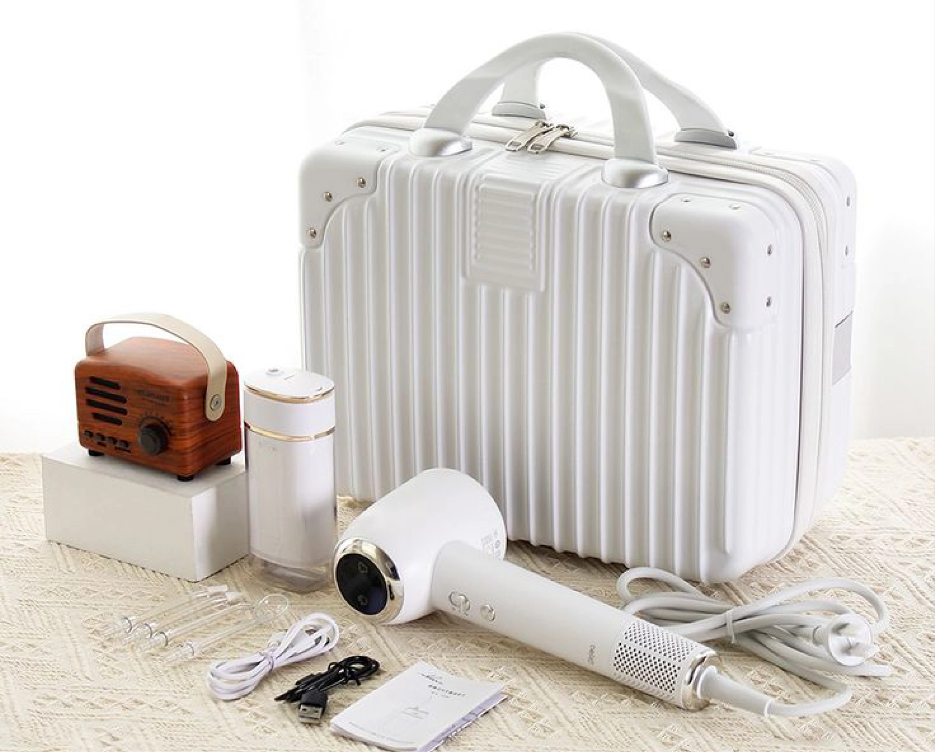 Employee Gifts & Welcome Kits