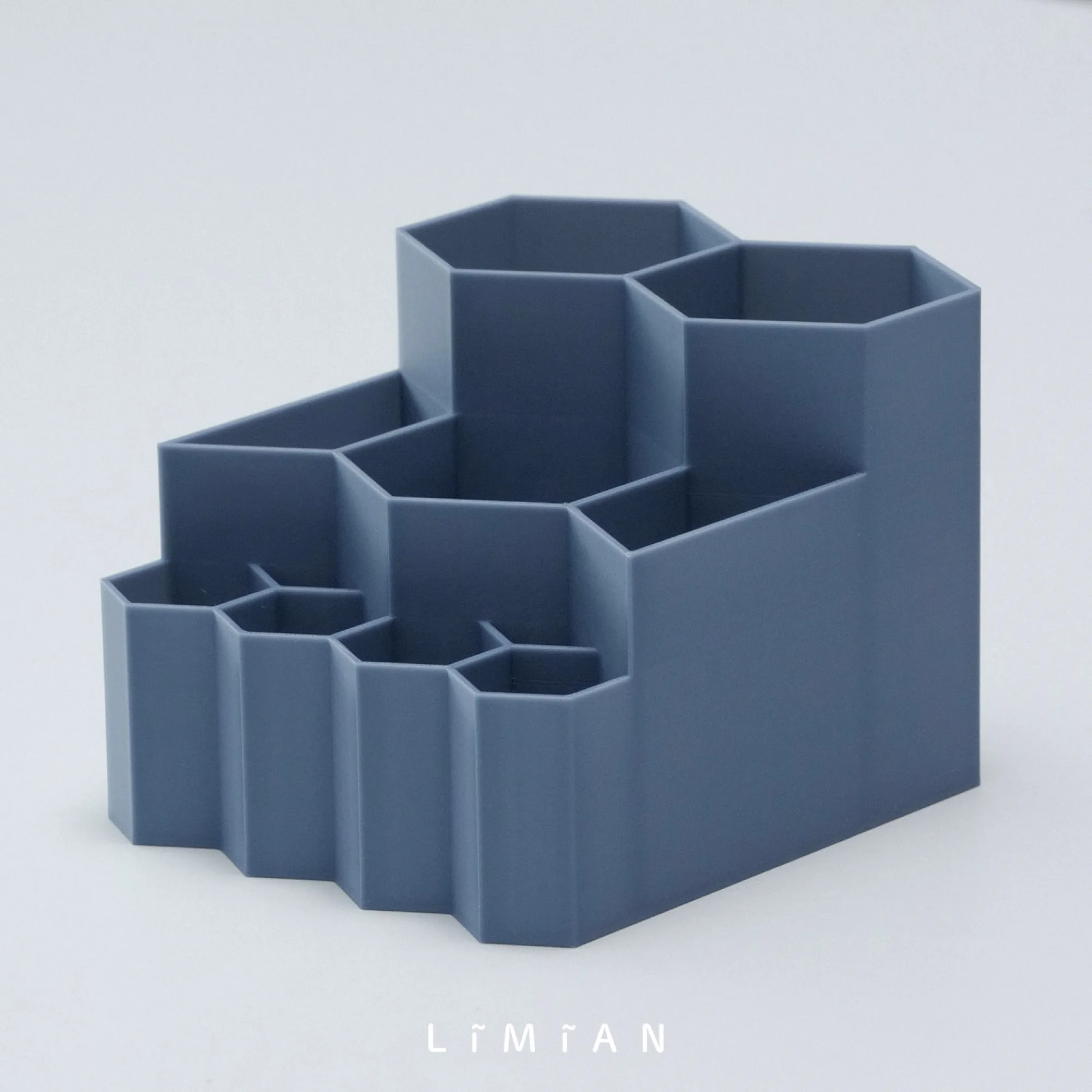 Multifunctional Desk Pen Holder with Multiple Compartments thumbnail 9