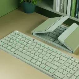 Foldable Wireless Keyboard with Full-Size Numeric Keypad thumbnail 8