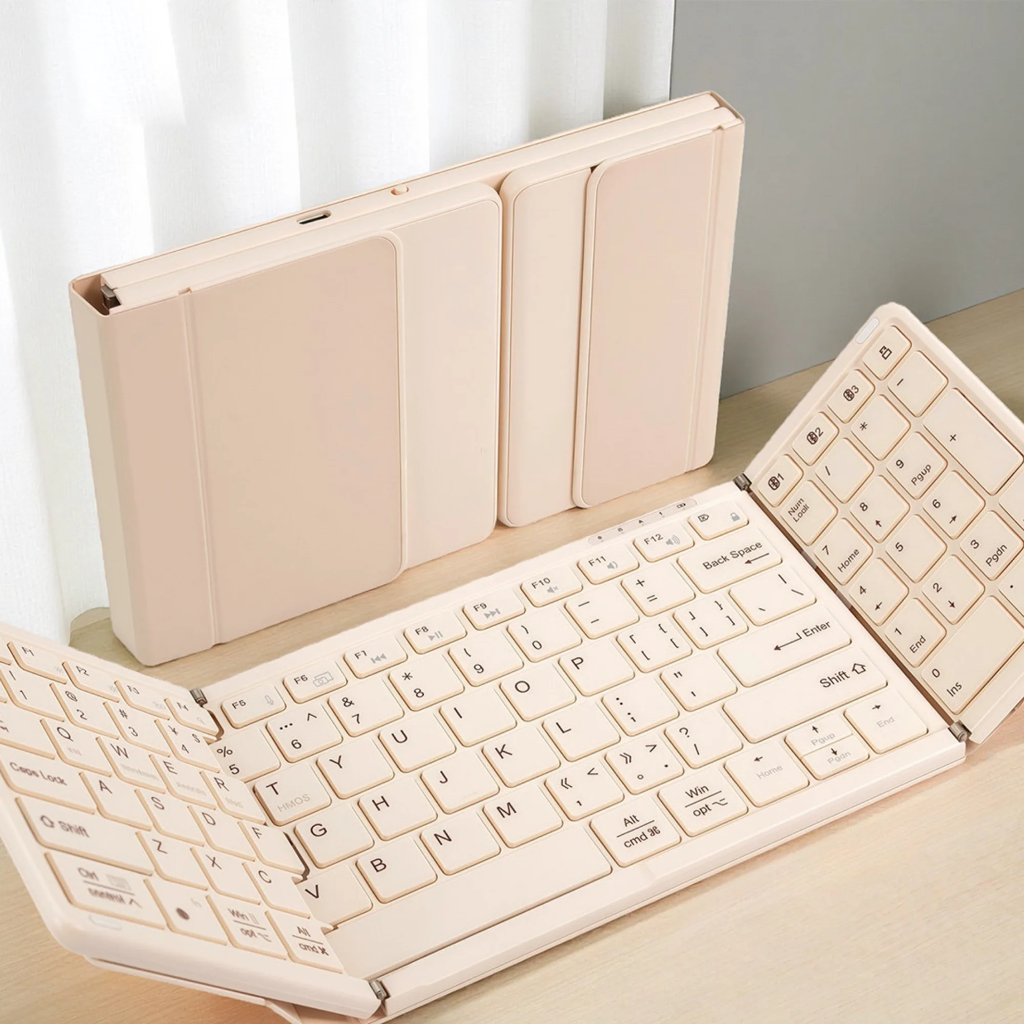 Foldable Wireless Keyboard with Full-Size Numeric Keypad thumbnail 9