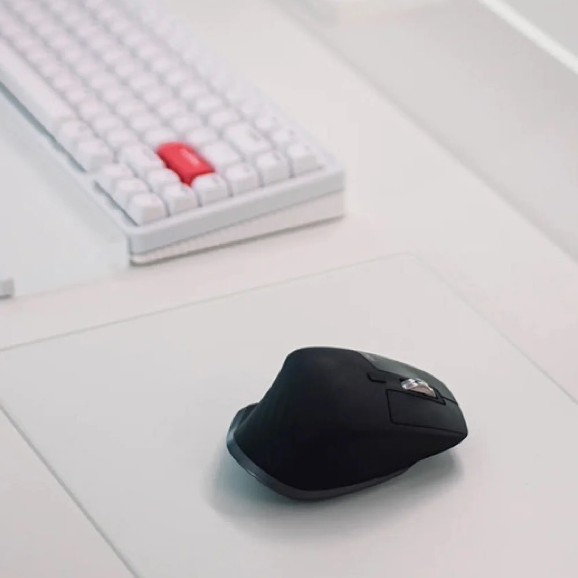 Photovoltaic Glass Mouse Pad thumbnail 3