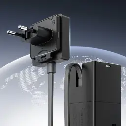 BULL Portable Travel Plug Adapter with USB Charging thumbnail 6