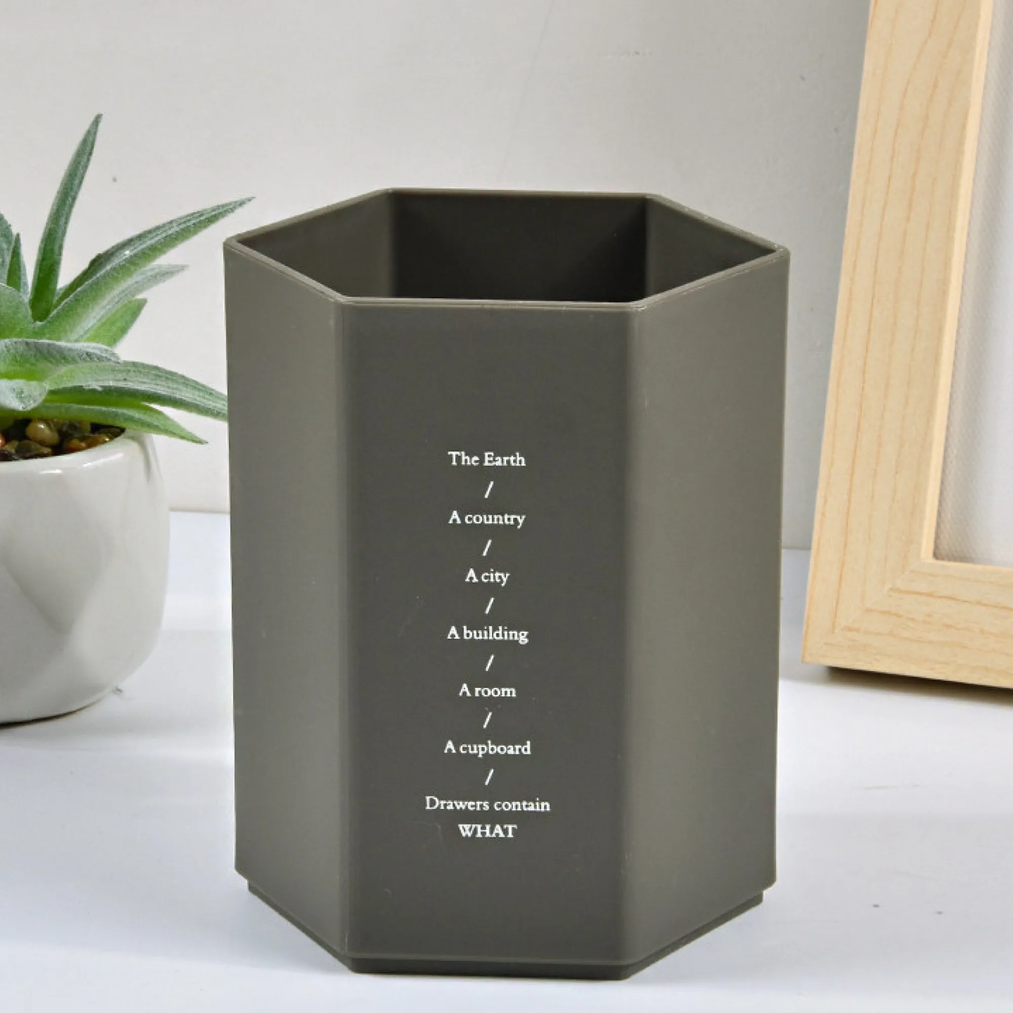 PP Hexagonal Desk Pen Holder with 70-Pen Capacity thumbnail 9