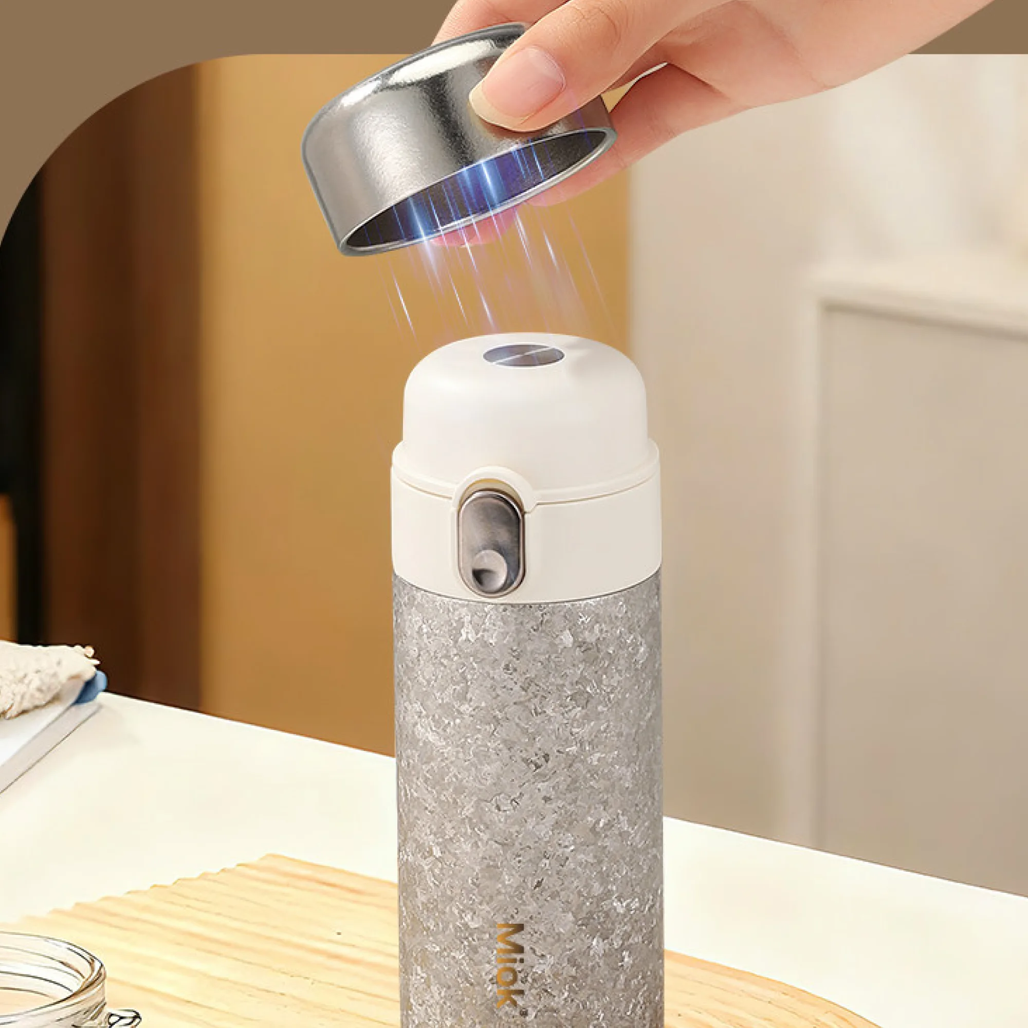 MIOK Pure Titanium Insulated Tumbler with Magnetic Lid, 350ml and 450ml thumbnail 4