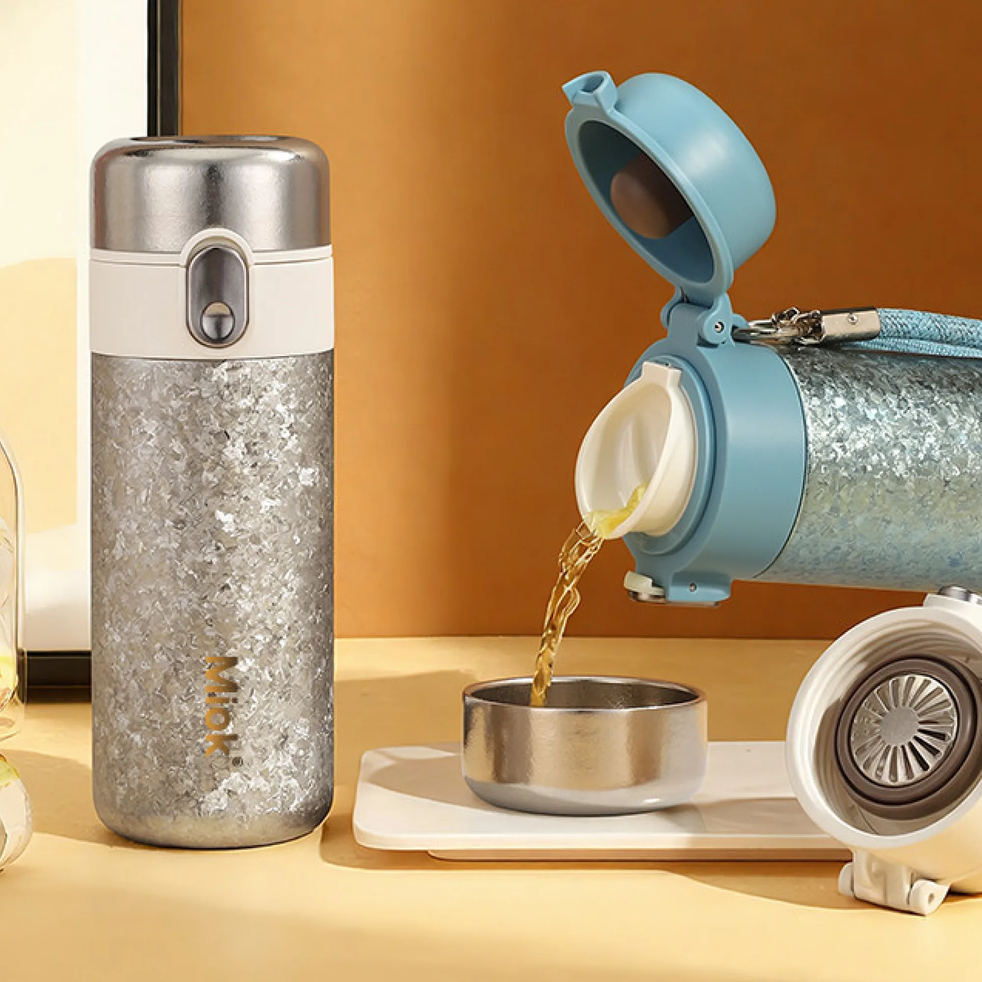 MIOK Pure Titanium Insulated Tumbler with Magnetic Lid, 350ml and 450ml thumbnail 3