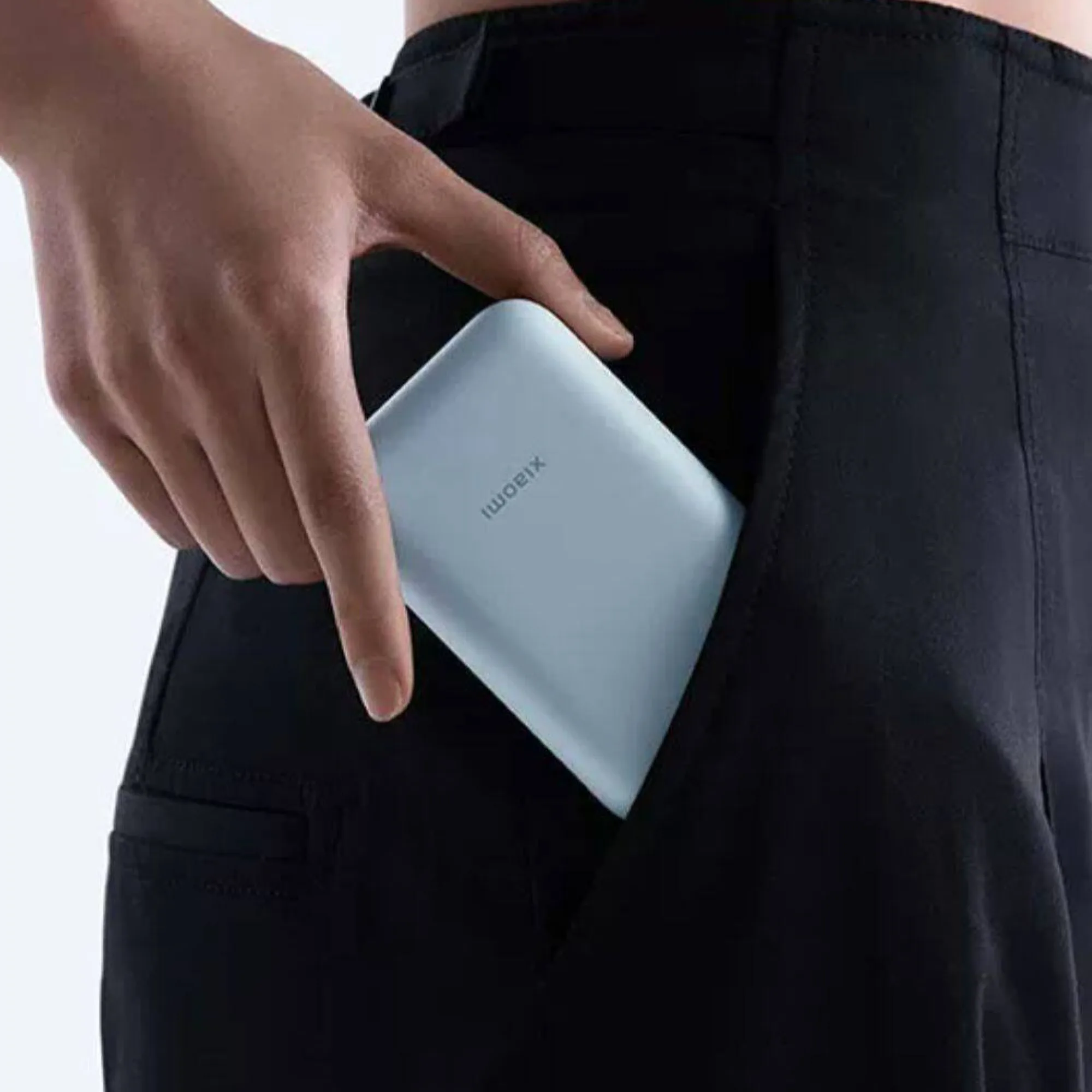 Xiaomi 10000mAh Power Bank with Built-in Cable thumbnail 5