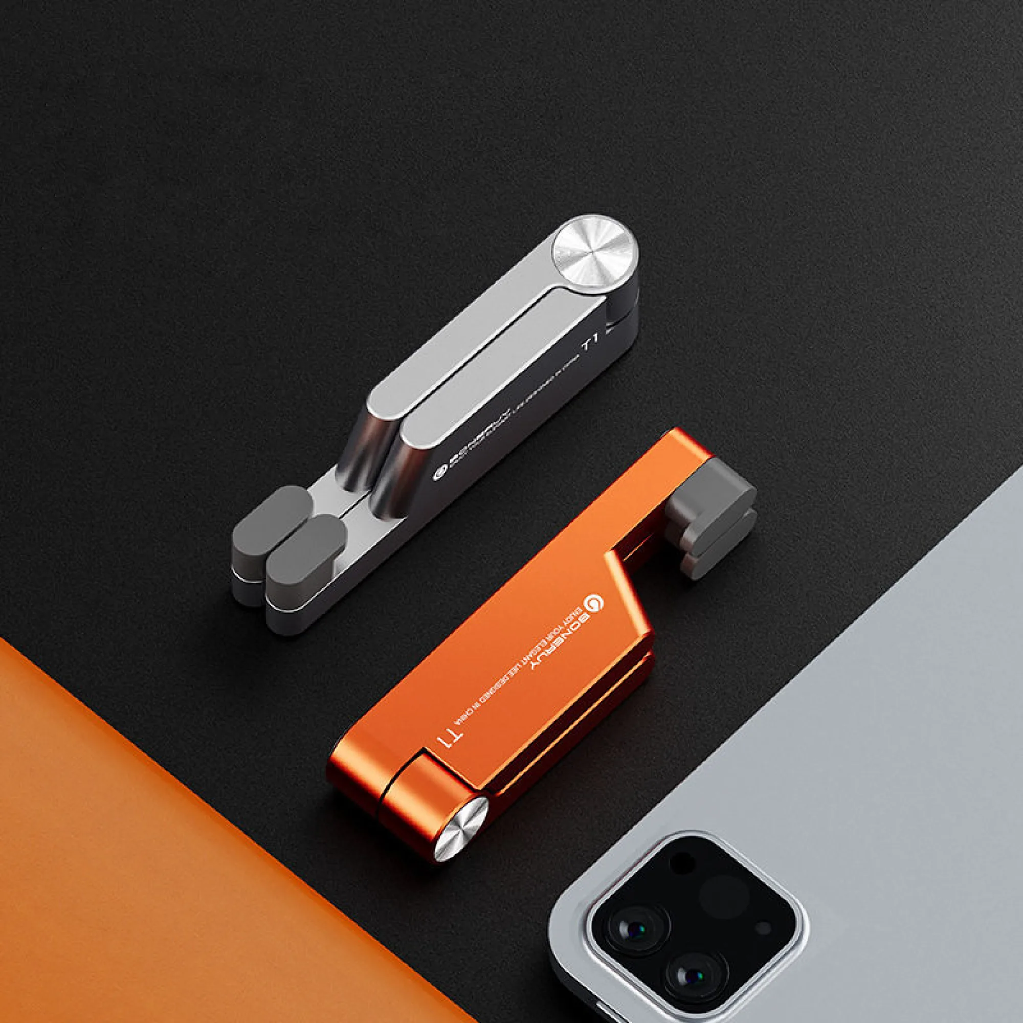 Foldable V-Shaped Aluminum Alloy Desktop Stand for Phones and Tablets thumbnail 3