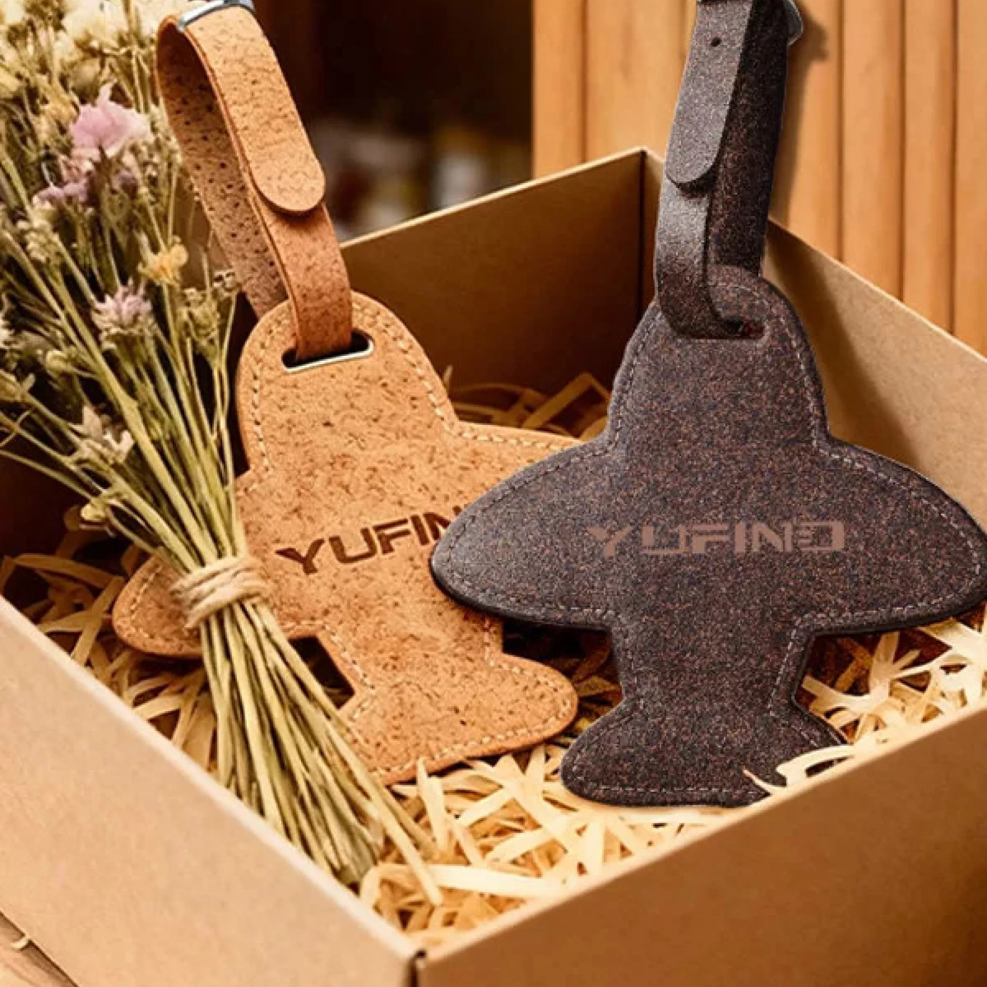 Airplane-Shaped Eco-Friendly Luggage Tag thumbnail 4
