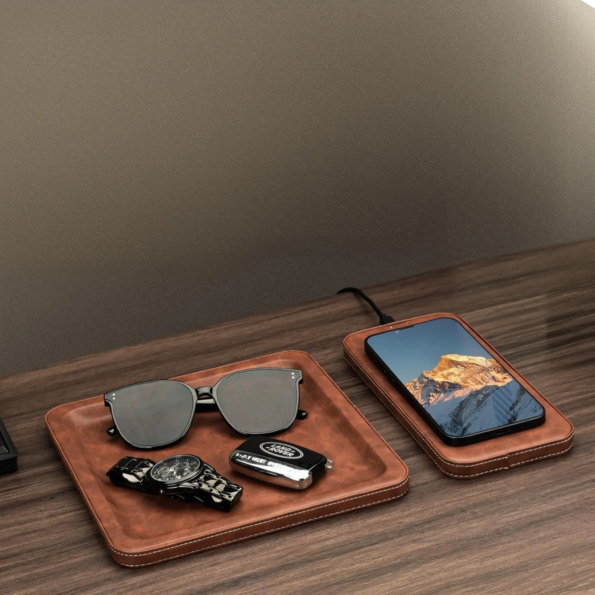 15W Wireless Charging Tray with Storage thumbnail 3