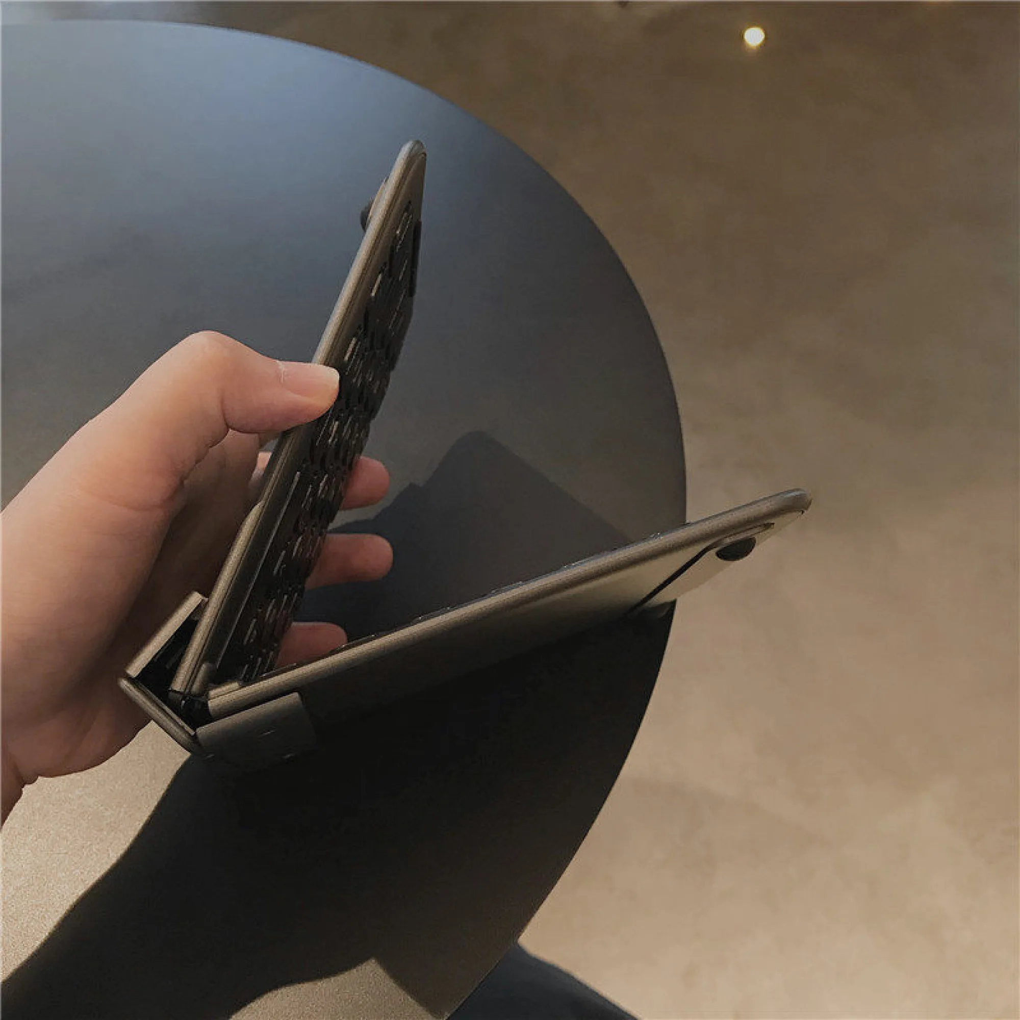 Foldable Bluetooth Keyboard with Two-Fold Design and 65 Keys thumbnail 3