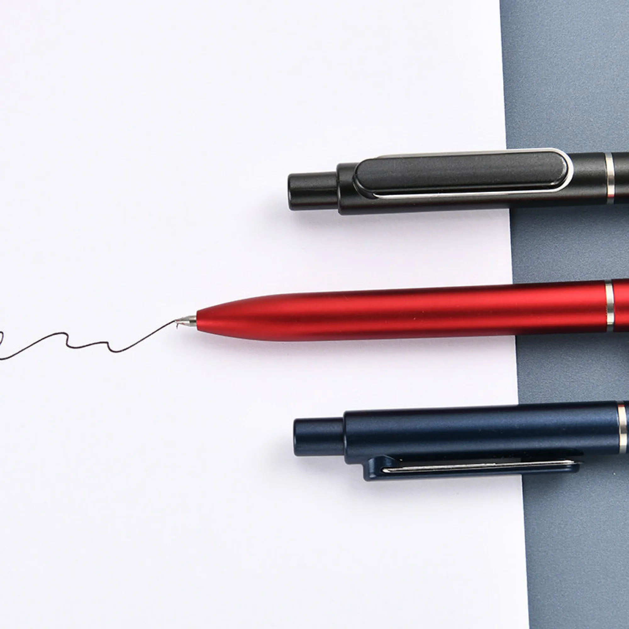 DeYa A12 Metal Retractable Ballpoint Pen 0.5mm Black Ink thumbnail 3