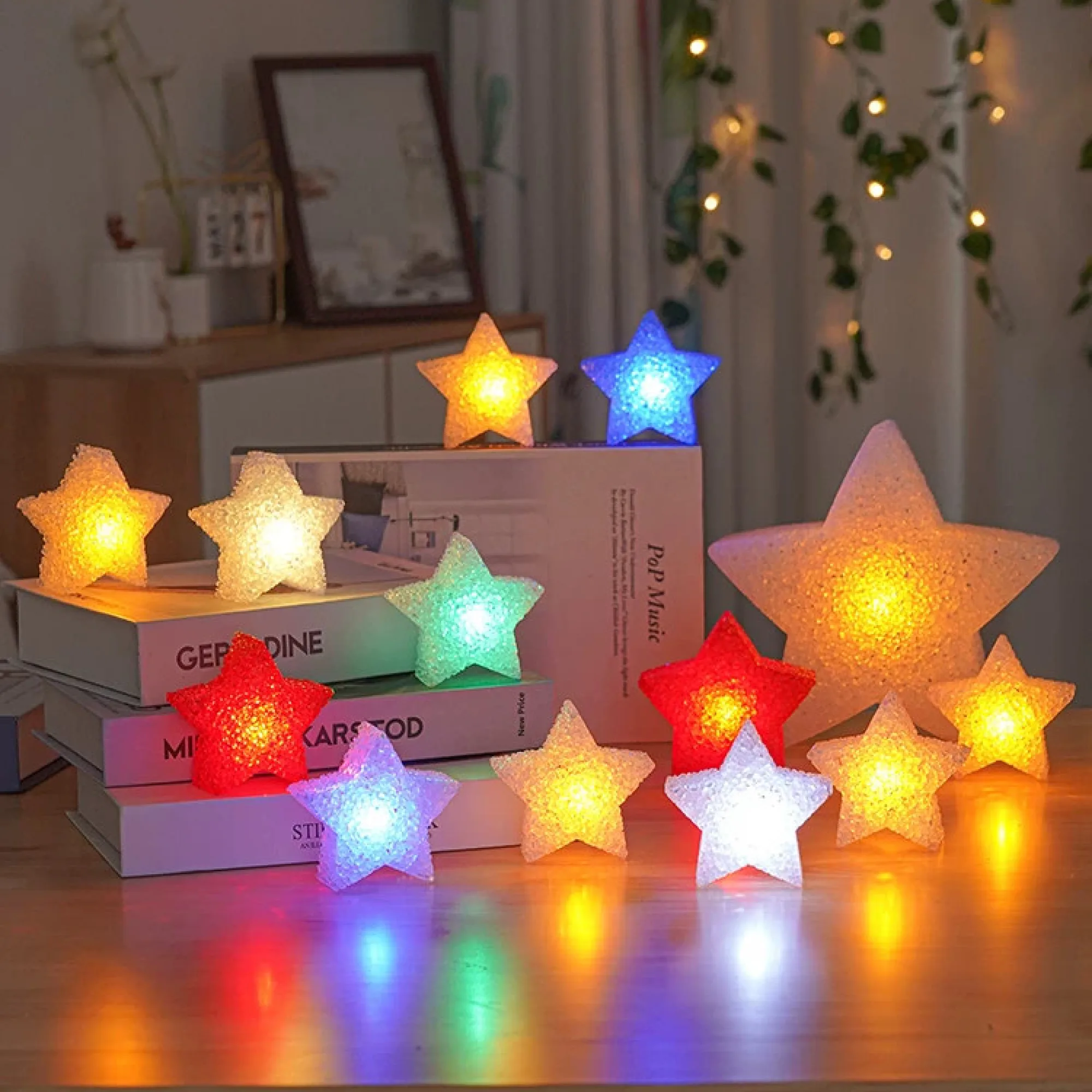 LED Star-shaped Glow Stick with Optional Wrist Strap thumbnail 2