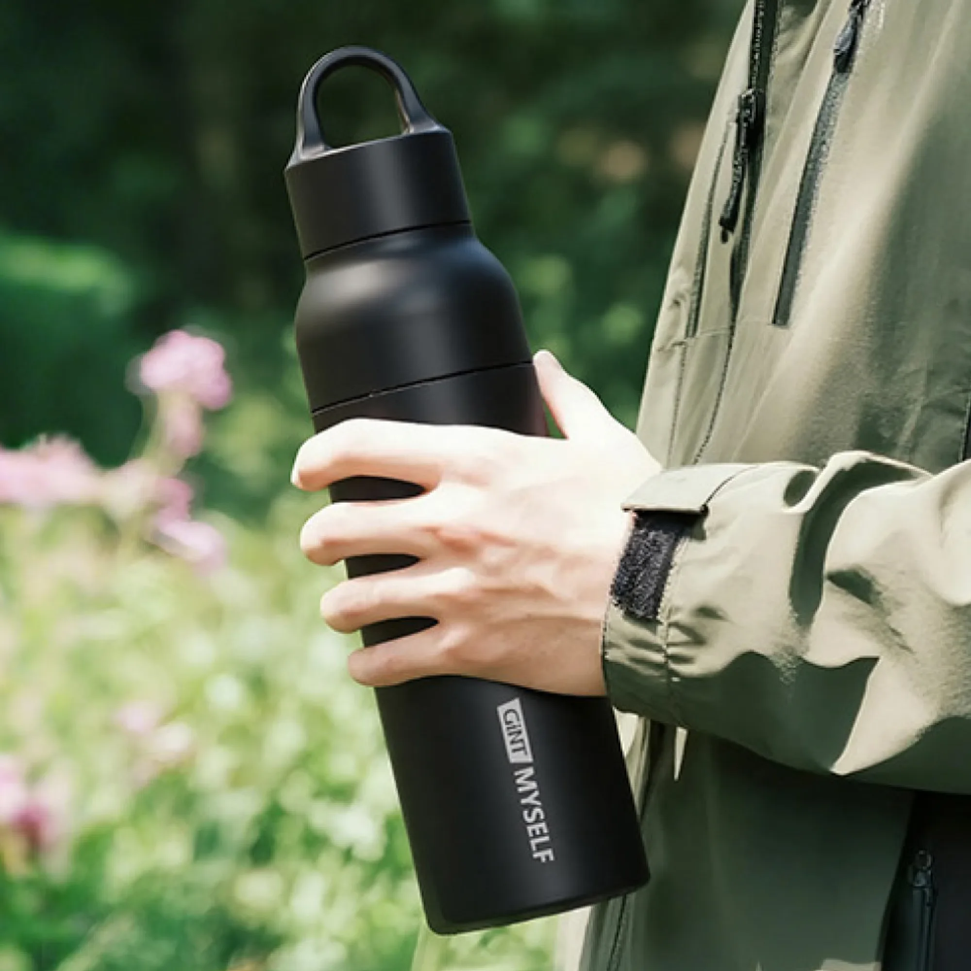 GINT GTZ-6211 570ml Insulated Sports Bottle with Press-Button Dual-Drink Lid thumbnail 4