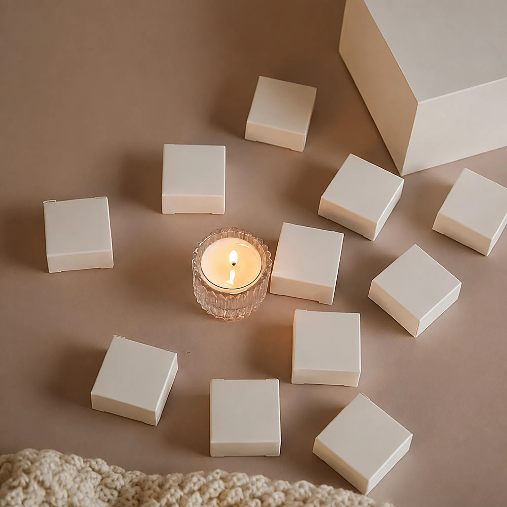 Aromatherapy Scented Candle with Ribbed Glass Holder