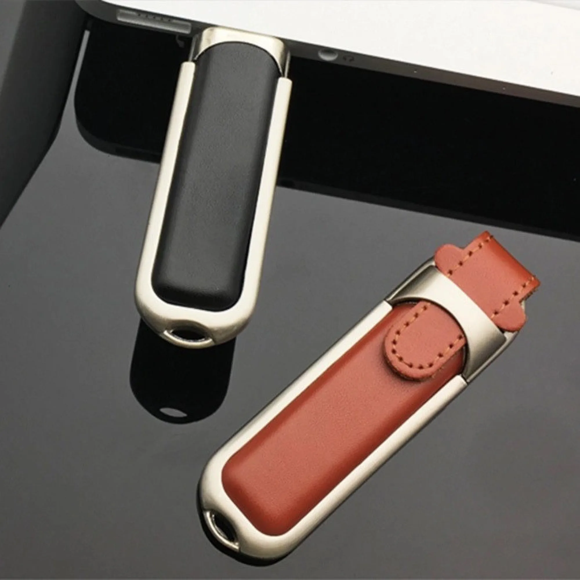 Leather-Wrapped USB Flash Drive with Metal Swivel Cap