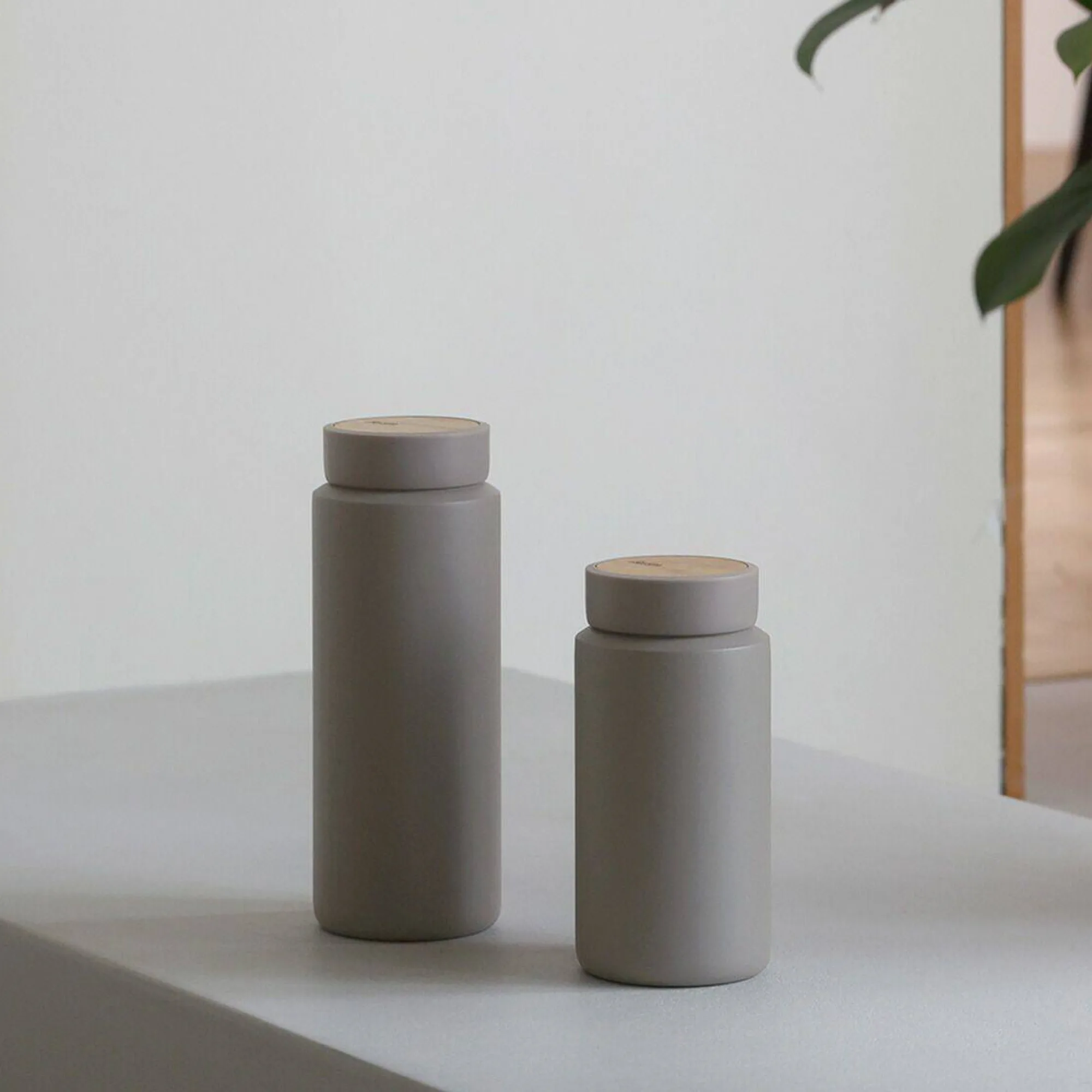 RIVERS MOKU Insulated Bottle — View 1