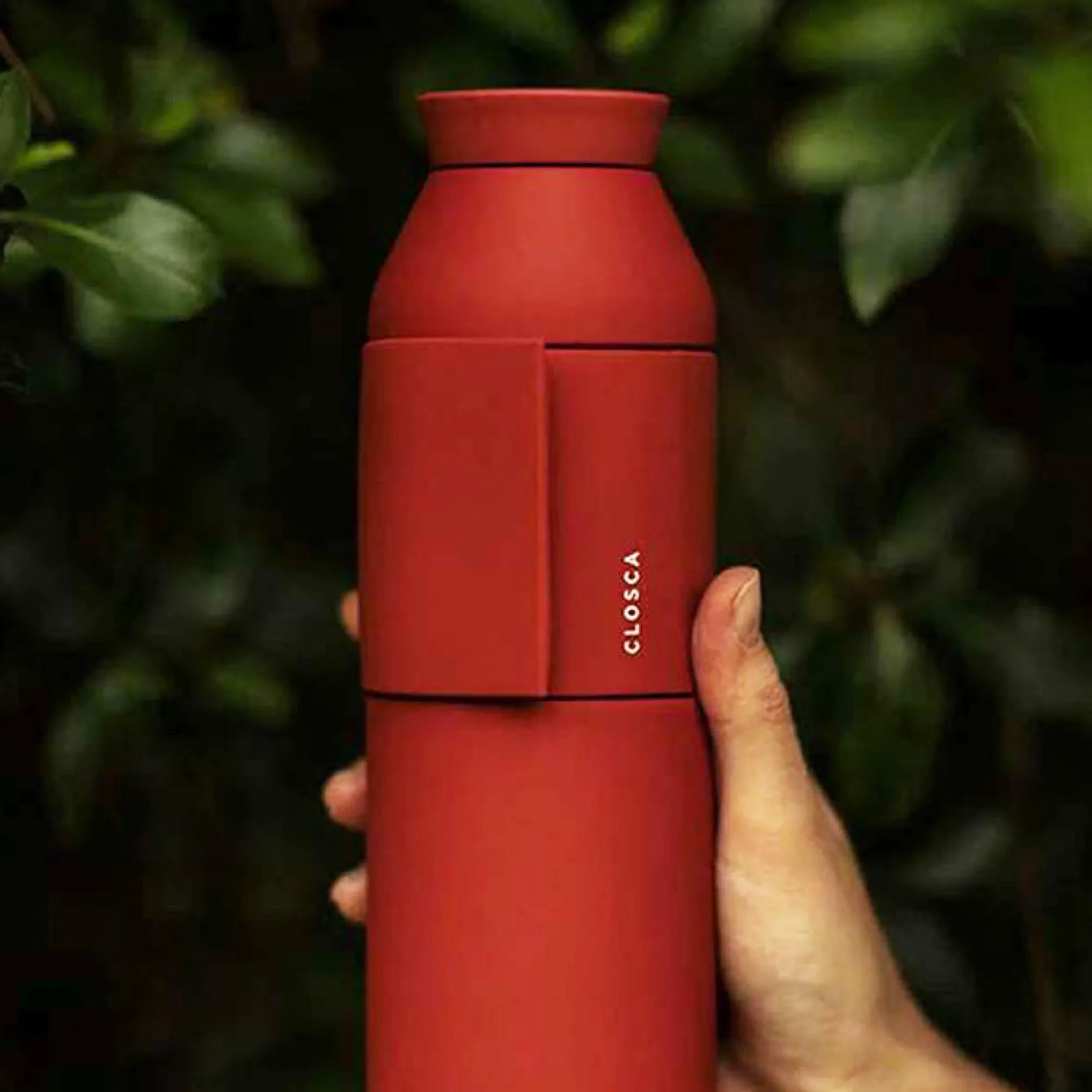 Closca Wave Vacuum Insulated Stainless Steel Water Bottle thumbnail 4