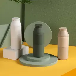 Closca Wave Vacuum Insulated Stainless Steel Water Bottle thumbnail 6