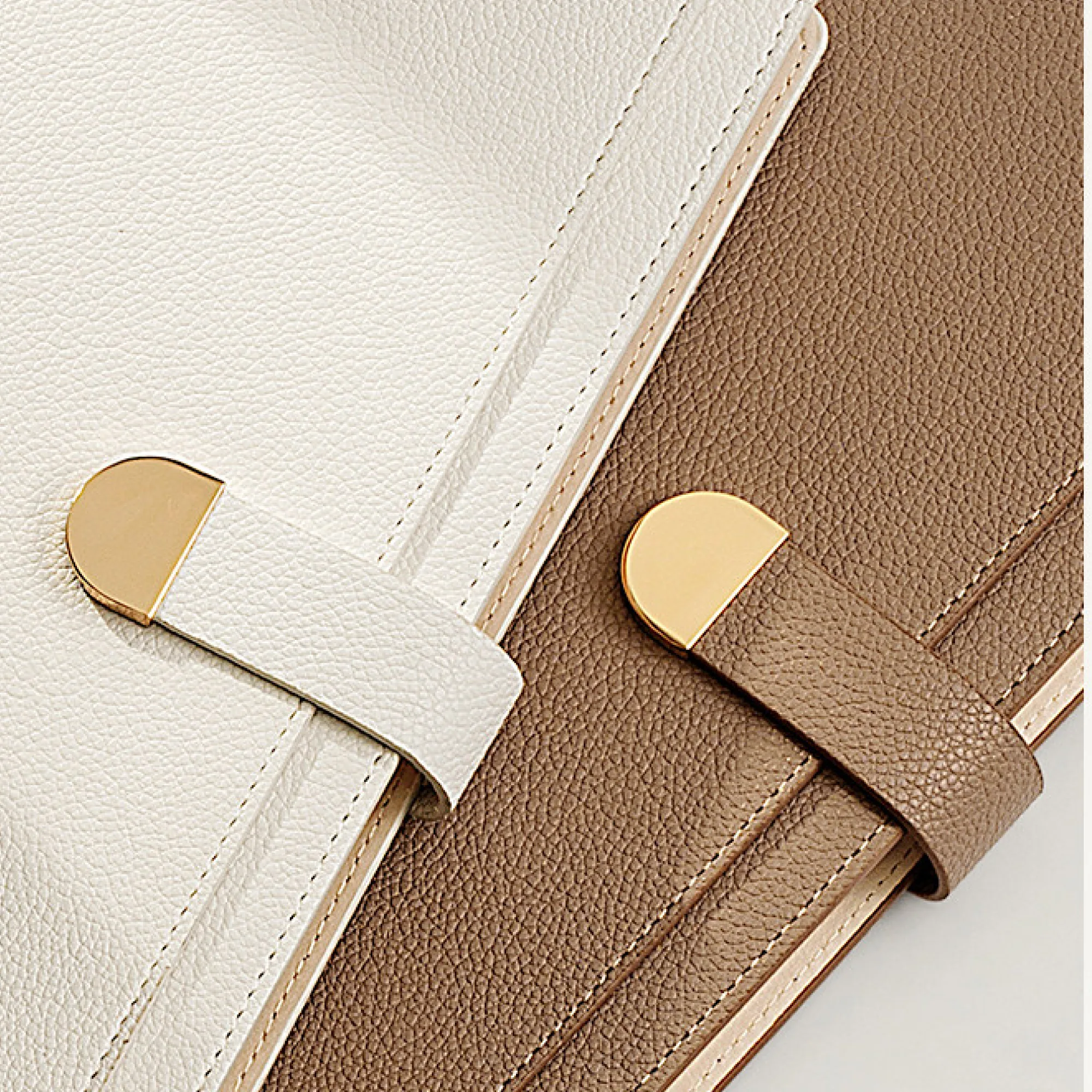 B5 Loose-Leaf Notebook with Lychee Grain Soft Leather Cover thumbnail 8