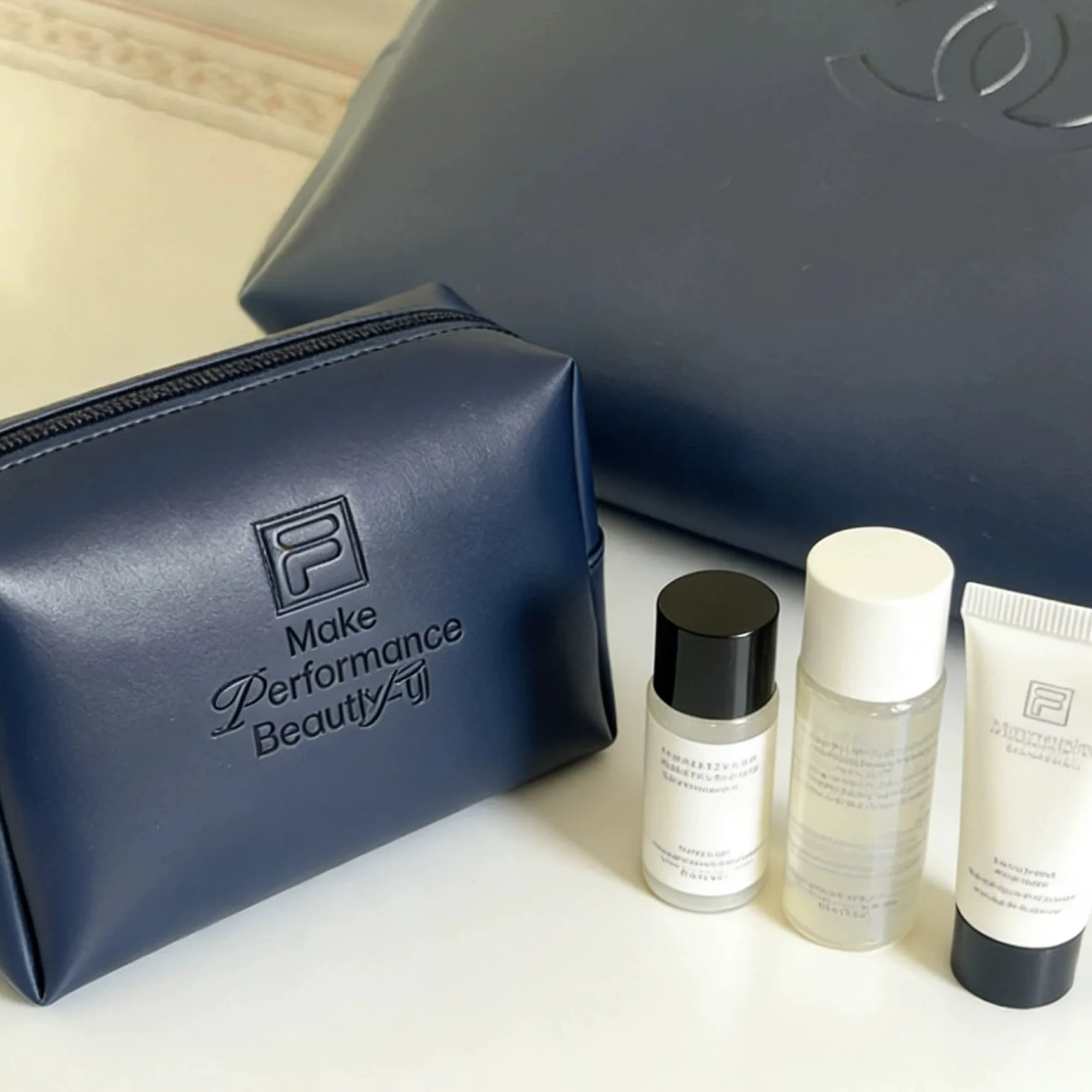 PU Square Cosmetic Bag with Zipper Closure thumbnail 3