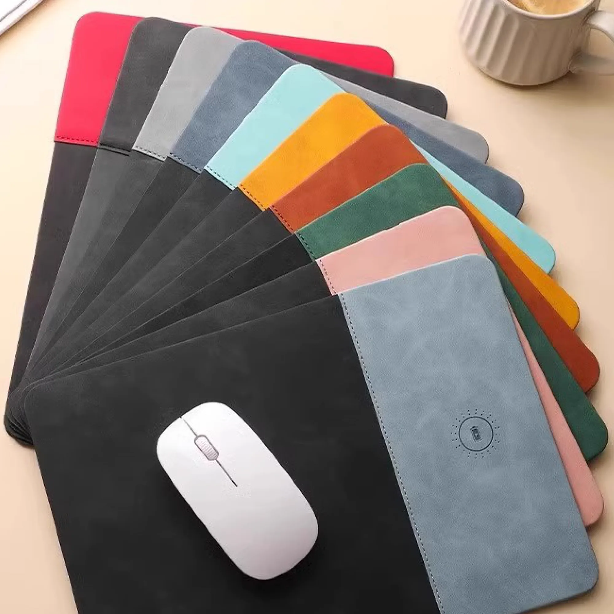 Wireless Charging Mouse Pad with 15W Fast Charging thumbnail 7