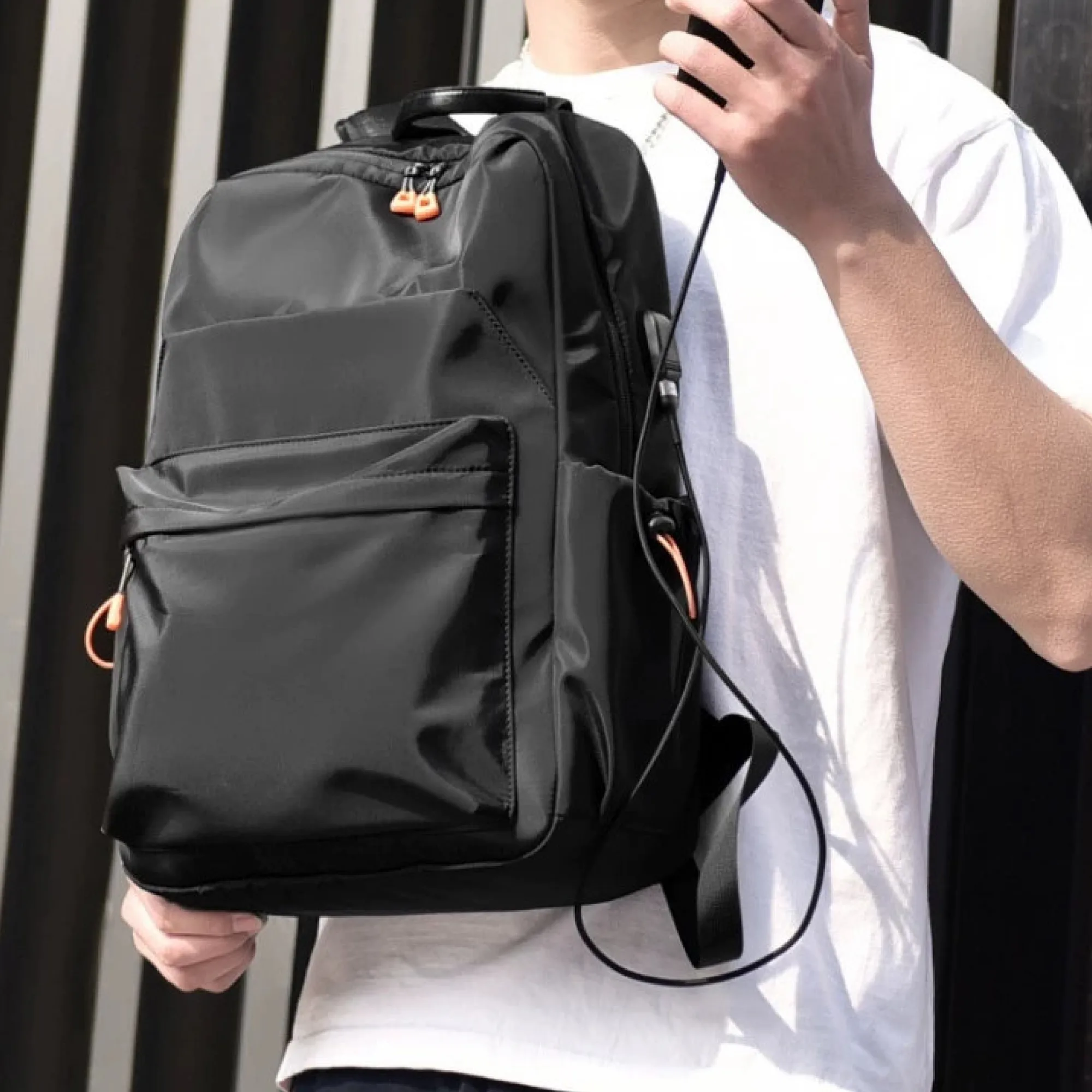 Casual Lightweight Business Backpack with Laptop Compartment