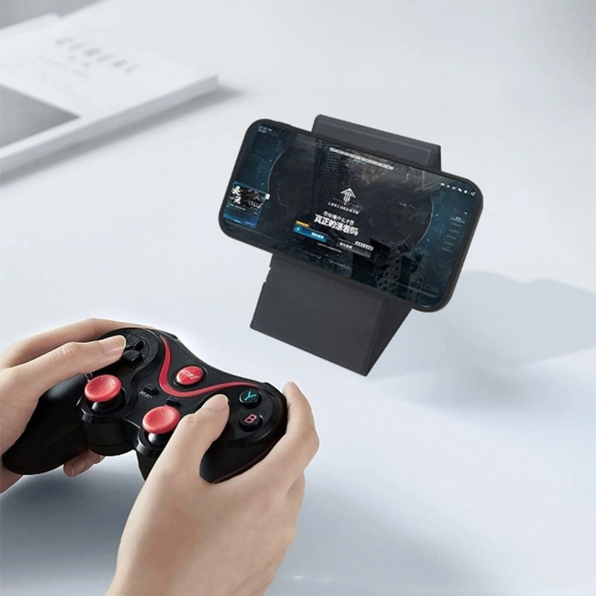 Foldable 15W Magnetic Wireless Charging Phone Stand thumbnail 2
