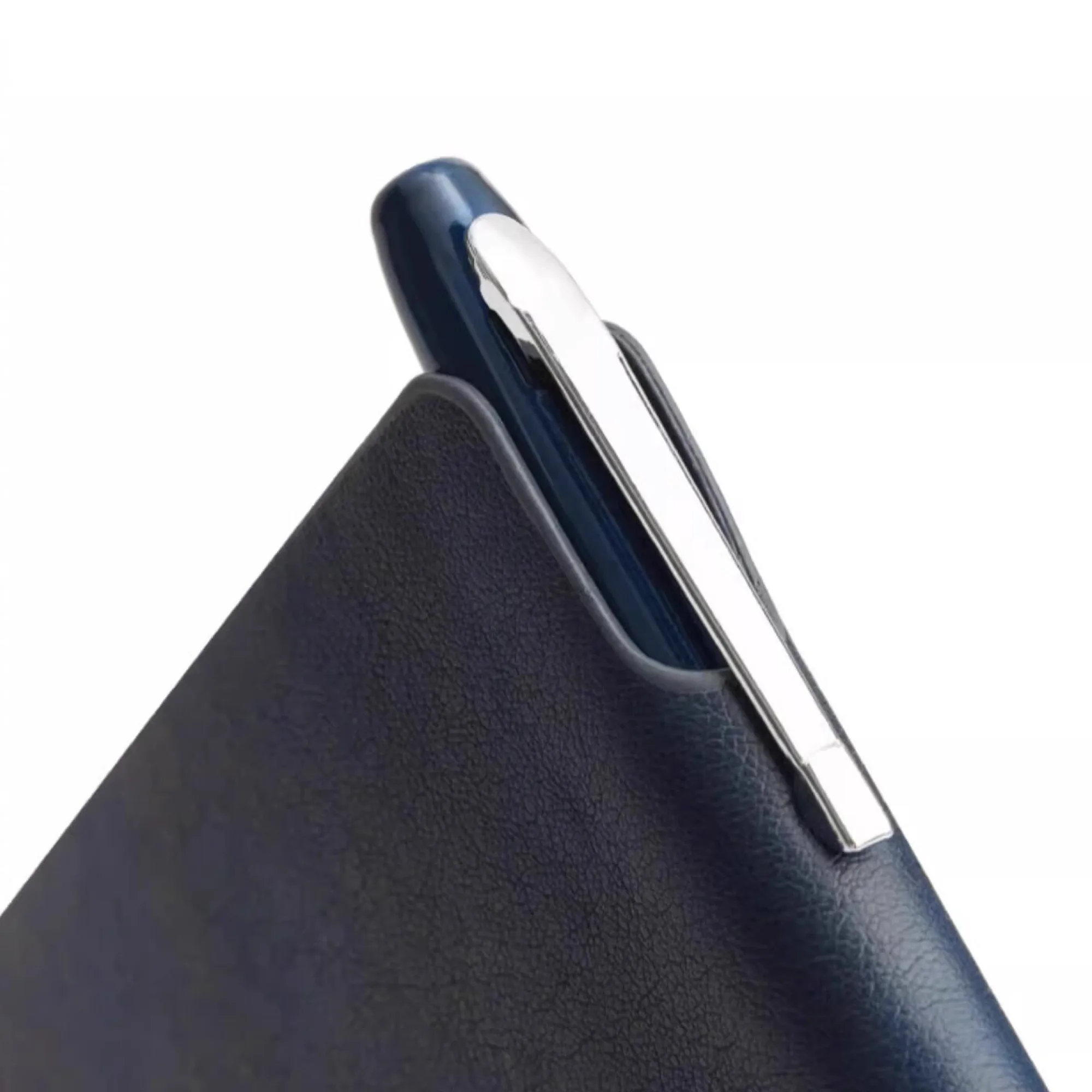 Deli 22215 A5/25K PU Faux Leather Notebook with Pen Loop and Elastic Strap thumbnail 2