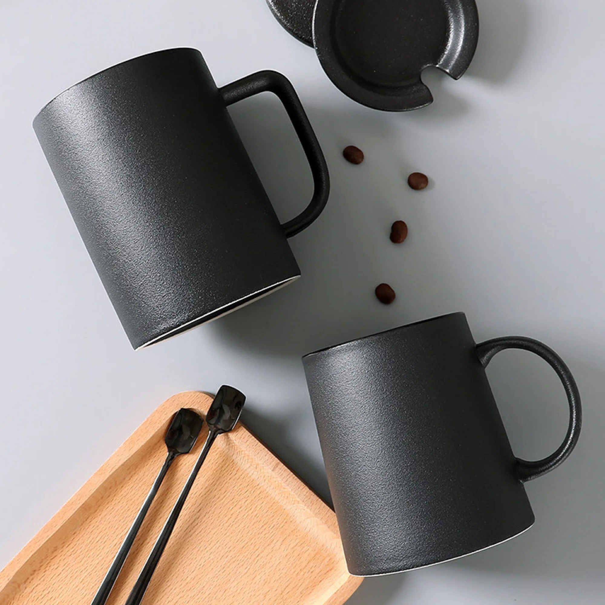 Frosted Ceramic Mug with Lid and Spoon thumbnail 4