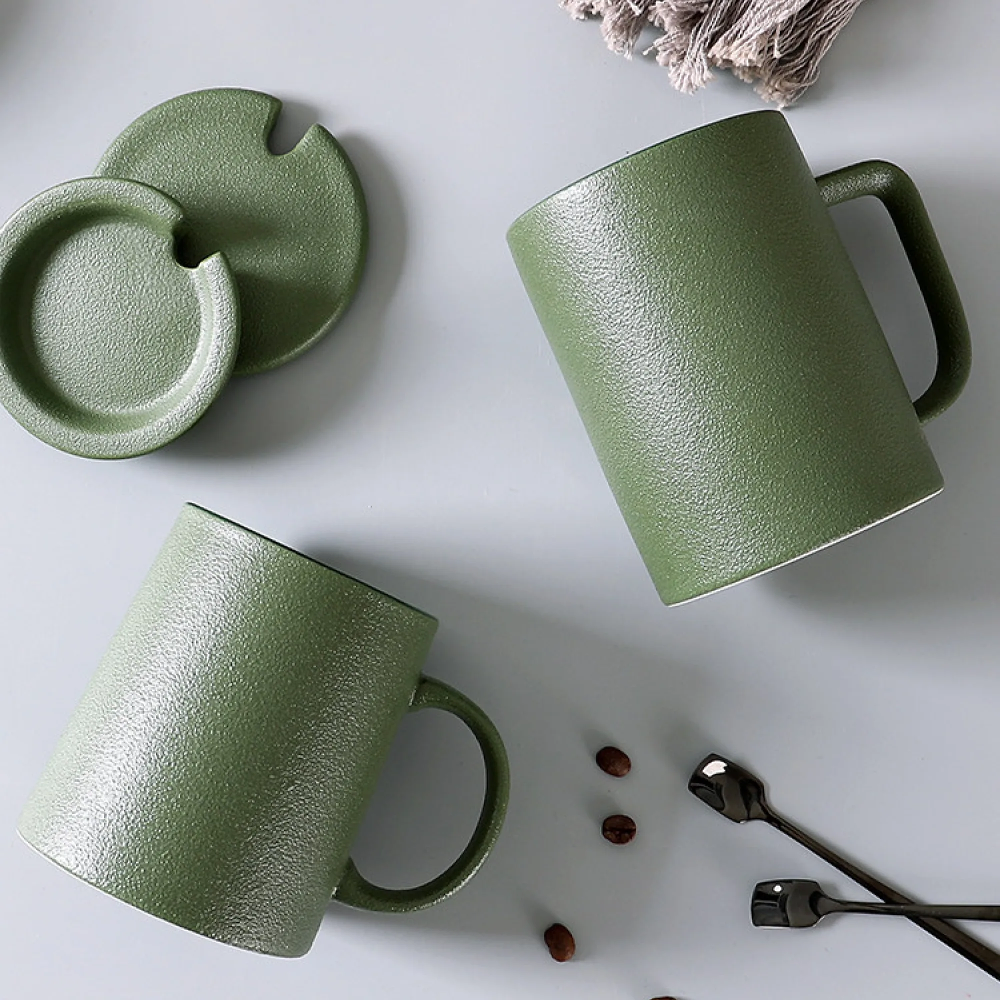 Frosted Ceramic Mug with Lid and Spoon thumbnail 5