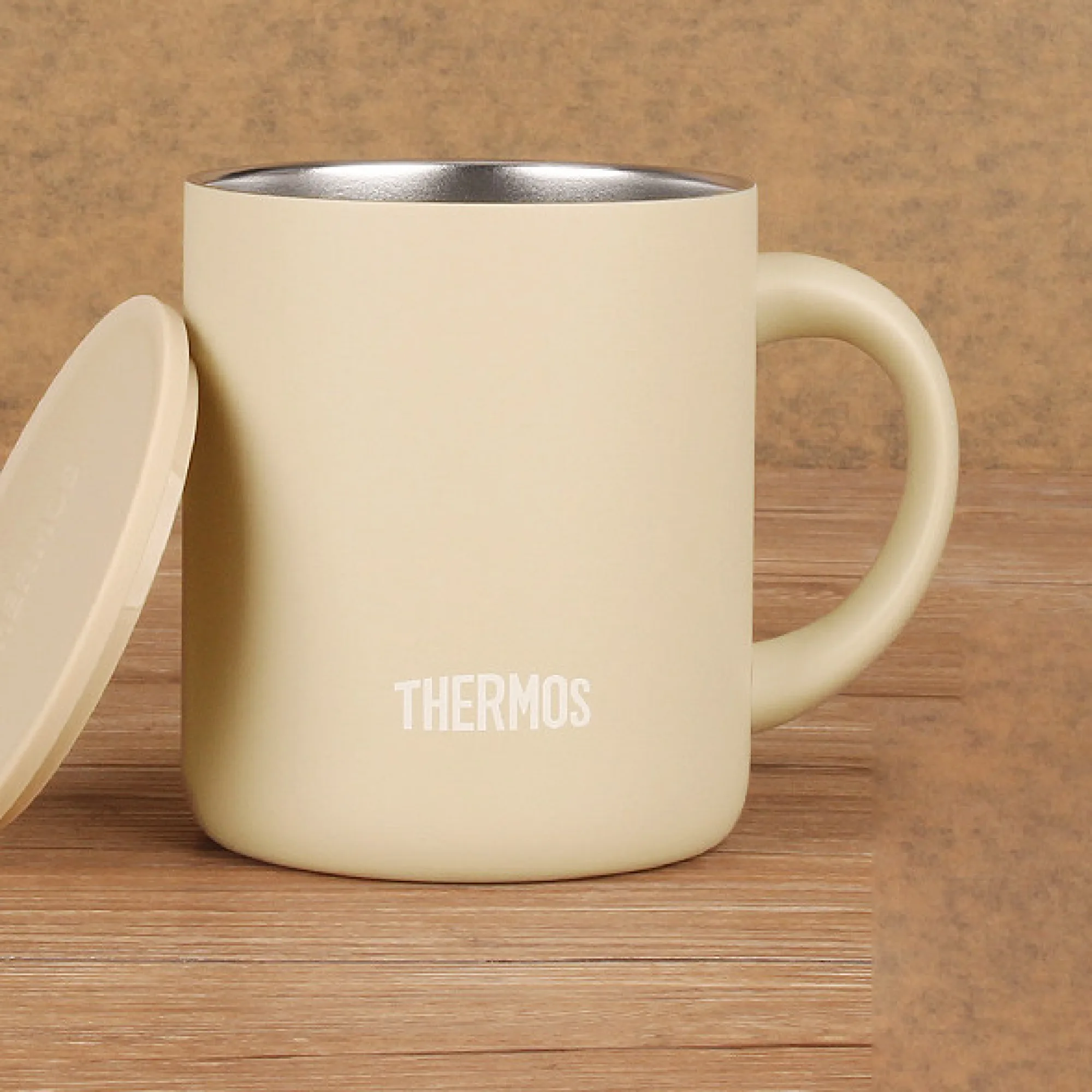 Thermos Insulated Coffee Mug with Lid and Handle thumbnail 11