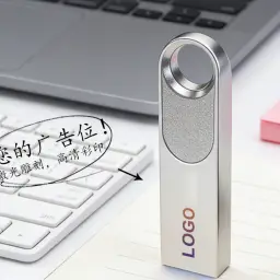 USB 2.0 Flash Drive thumbnail 3