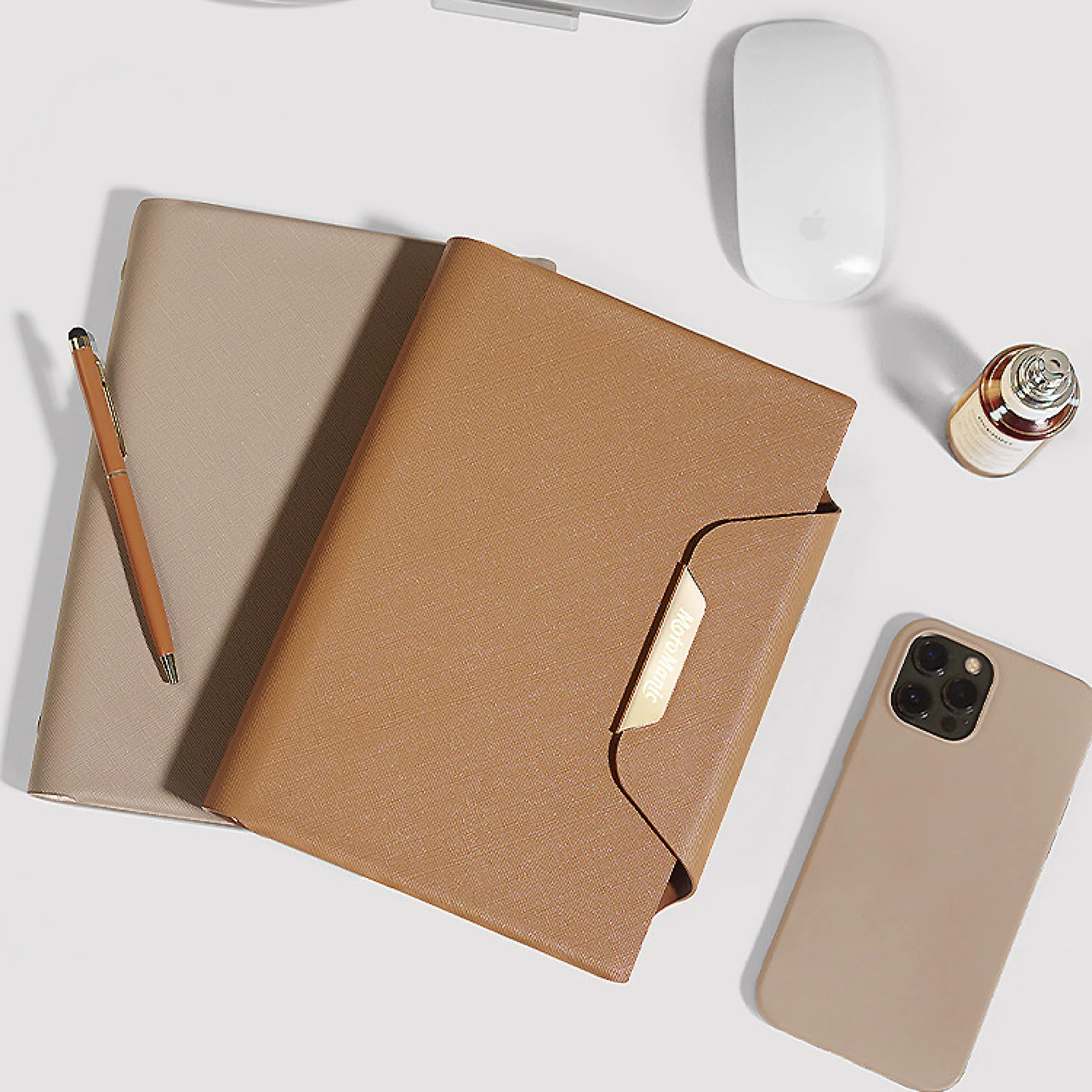 Hardcover Loose-Leaf Notebook with A5 and A6 Sizes thumbnail 2