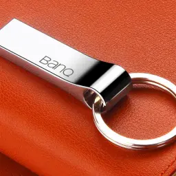 banq USB 2.0 Flash Drive, Metal Body, 8GB-128GB, Models P8 and P9 thumbnail 6