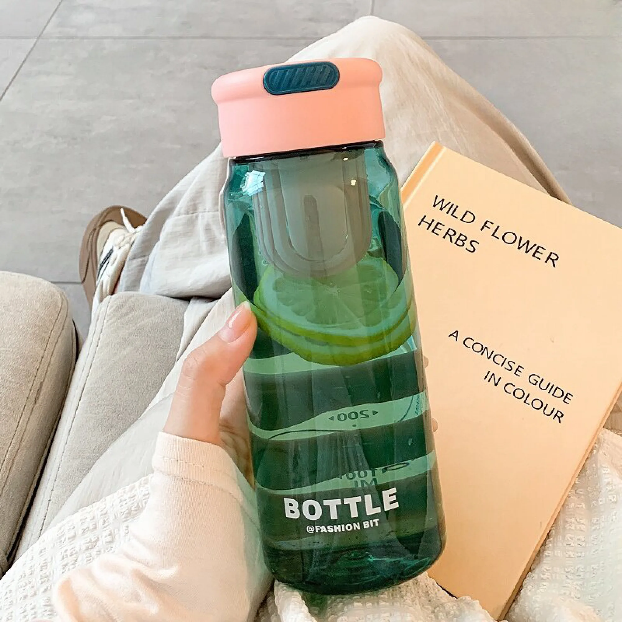 650ml Water Bottle with Lid and Tea Infuser thumbnail 9