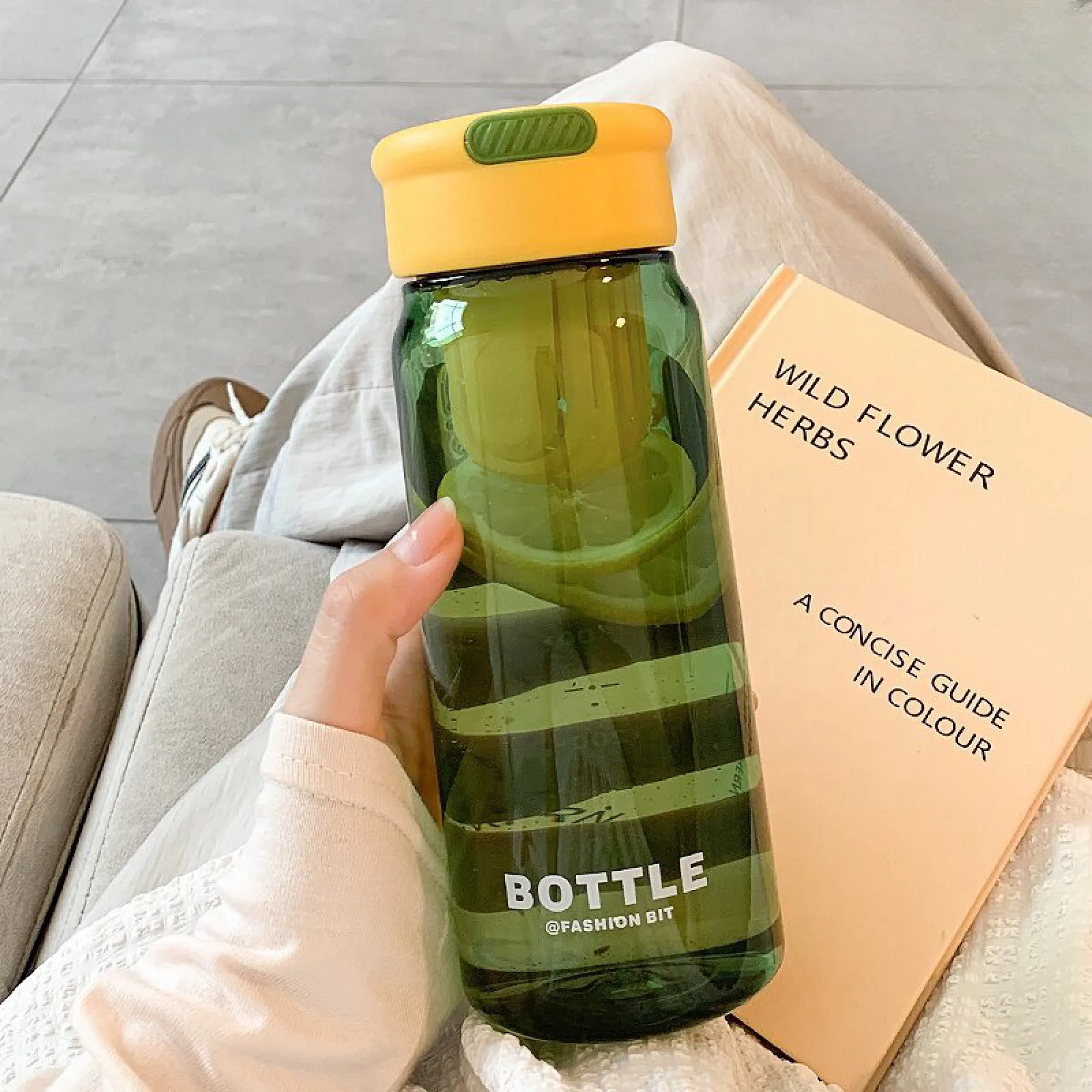 650ml Water Bottle with Lid and Tea Infuser thumbnail 10
