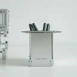 Metal Minimalist Pen Holder thumbnail 3