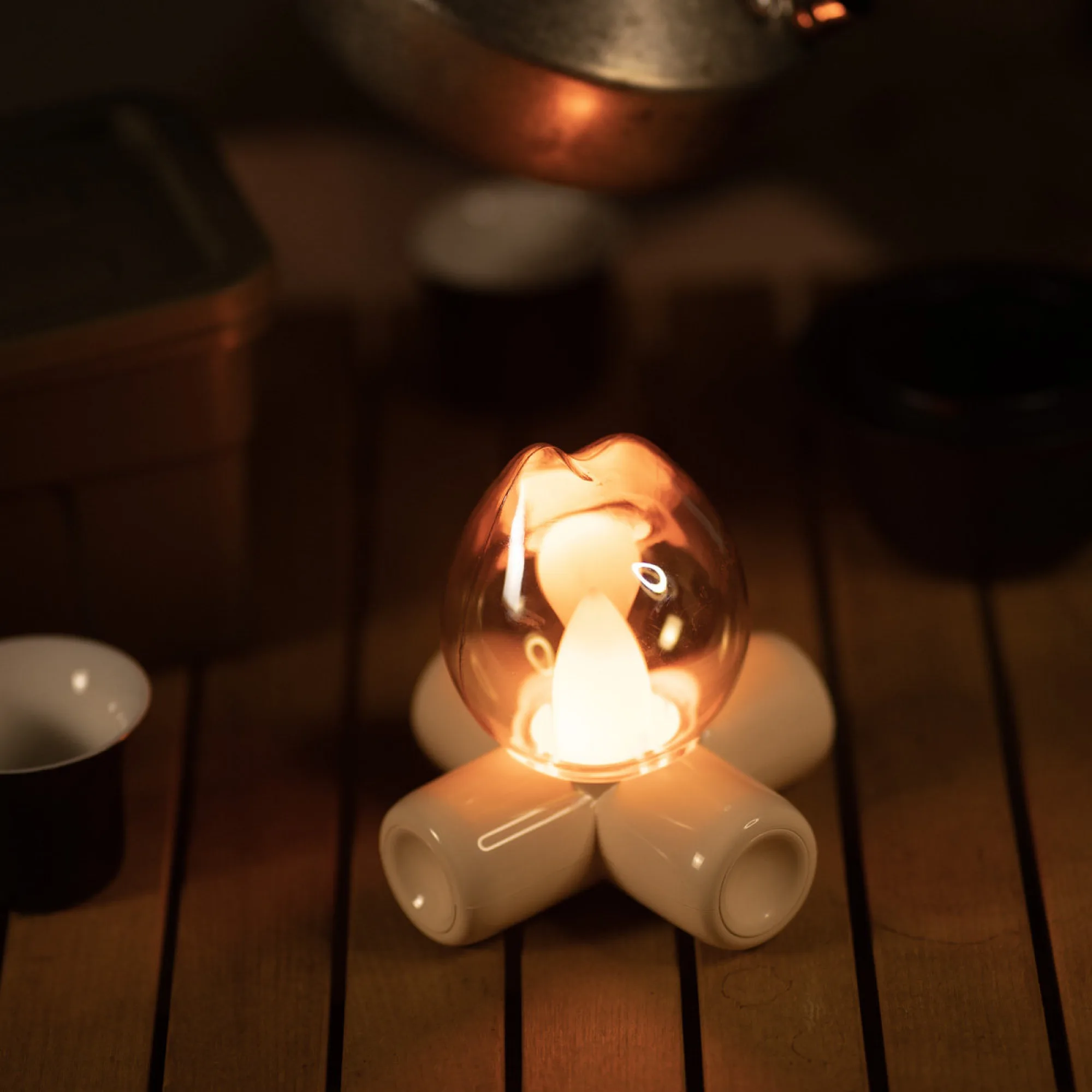 Retro Flame Ambient Lamp thumbnail 4