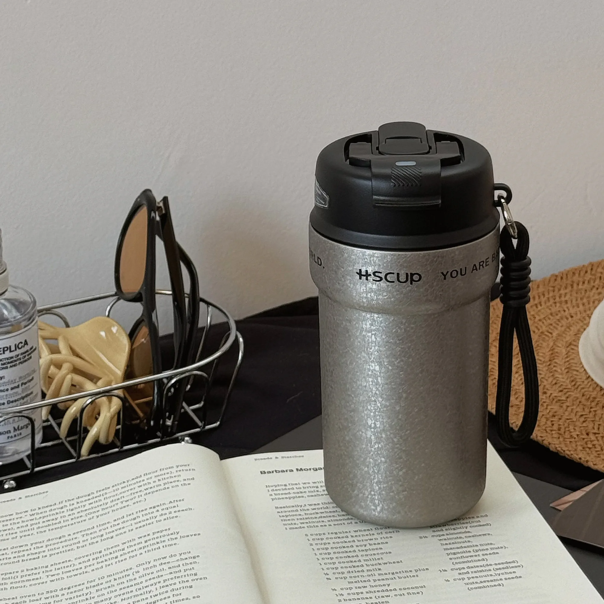 Dual-Drink Insulated Stainless Steel Coffee Cup with PP Lid thumbnail 4
