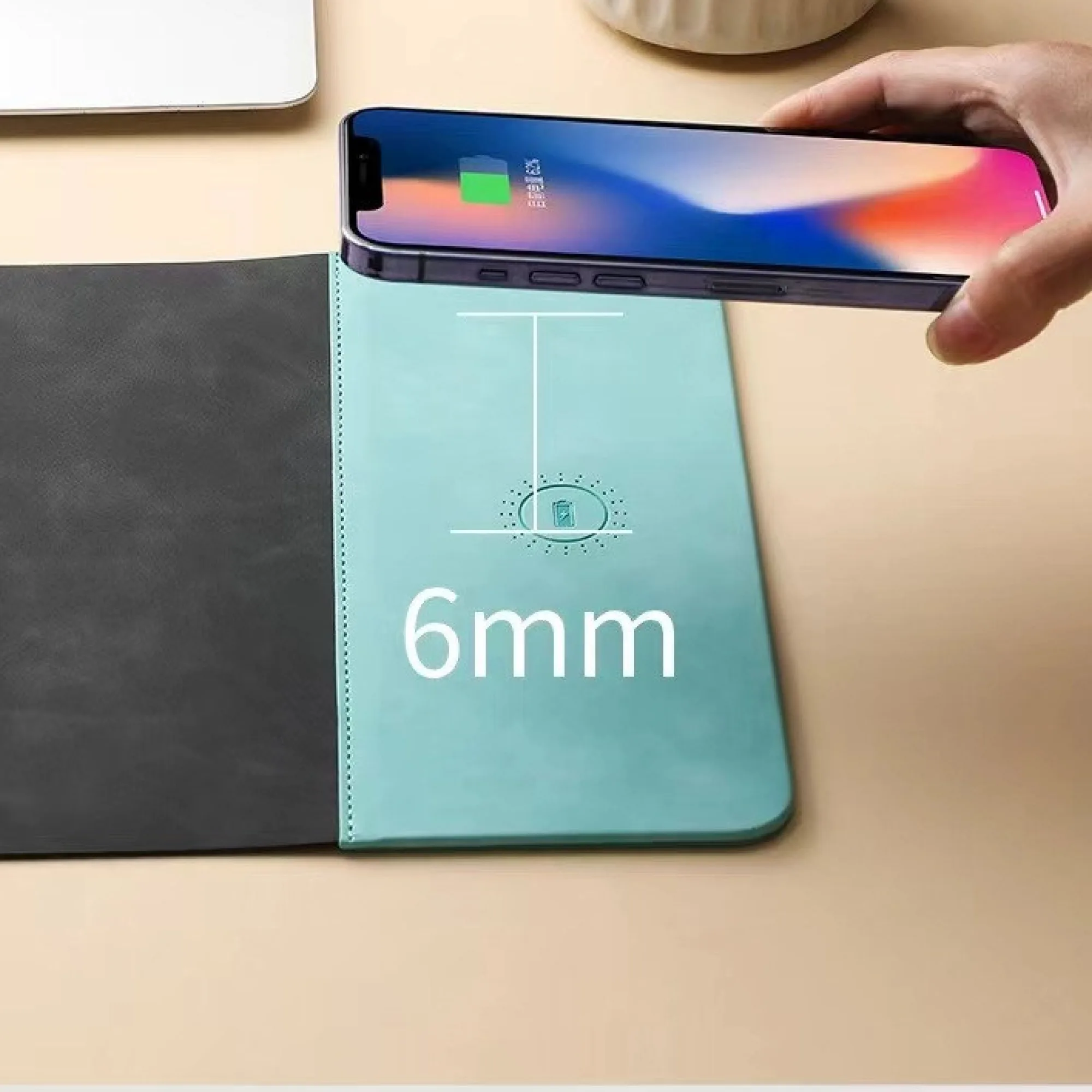 Wireless Charging Mouse Pad with 15W PD Output thumbnail 5