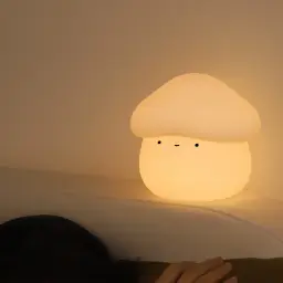 Mushroom-Shaped LED Night Light with Rechargeable Battery thumbnail 6