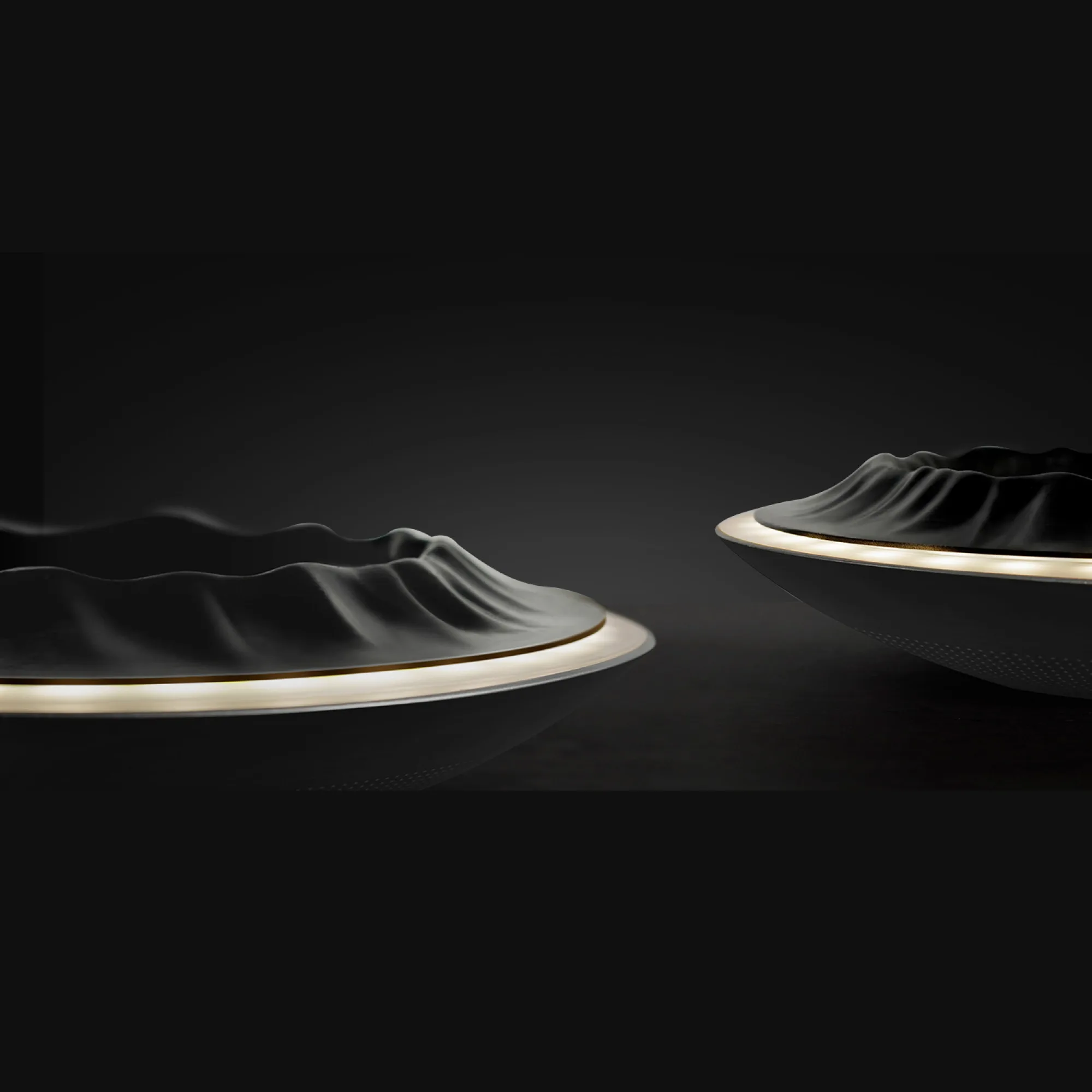 UFO Bluetooth Speaker with Aroma Diffuser thumbnail 3