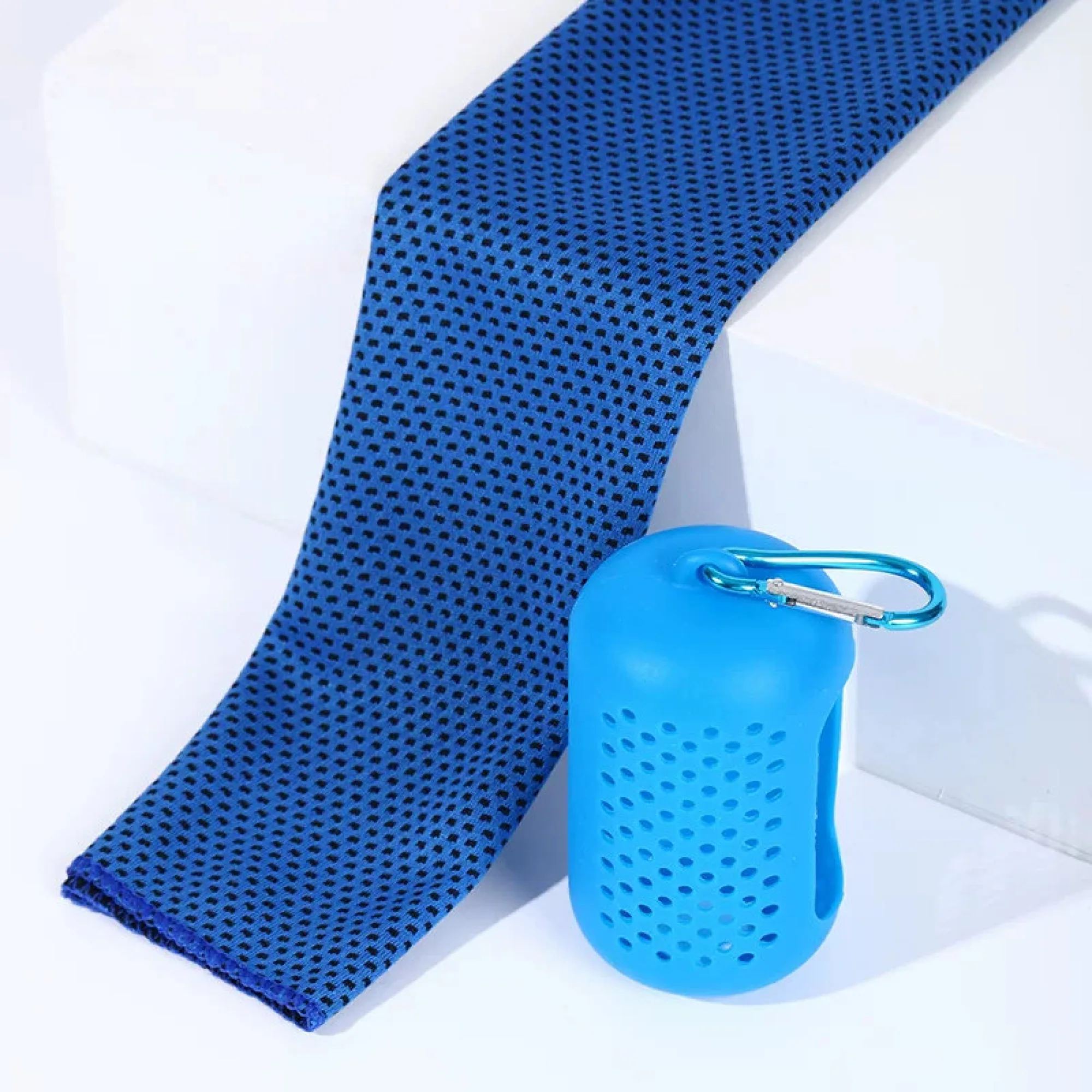 Cooling Sports Towel with Optional Silicone Storage Case thumbnail 3