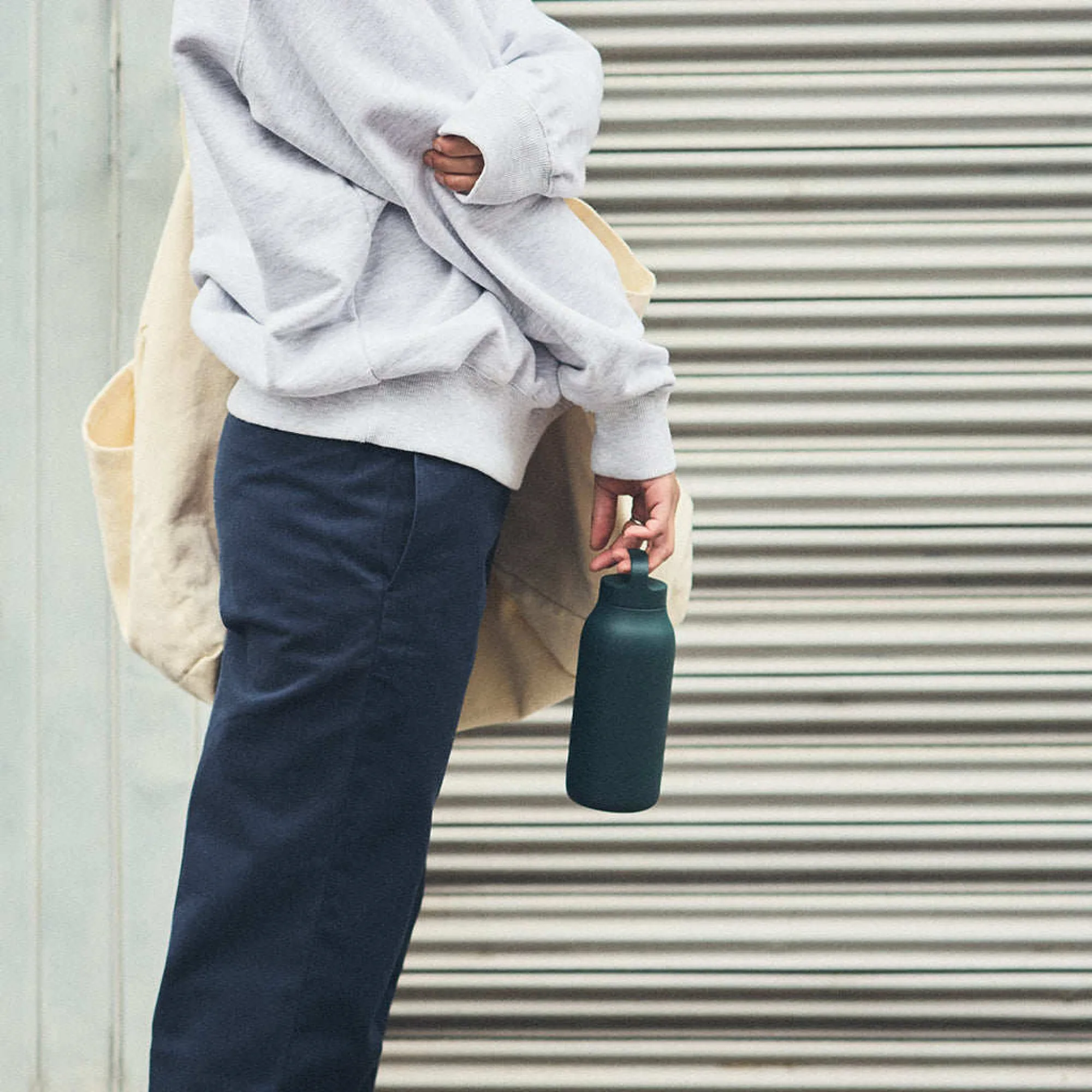 KINTO 550ml Insulated Tumbler with Handle thumbnail 3