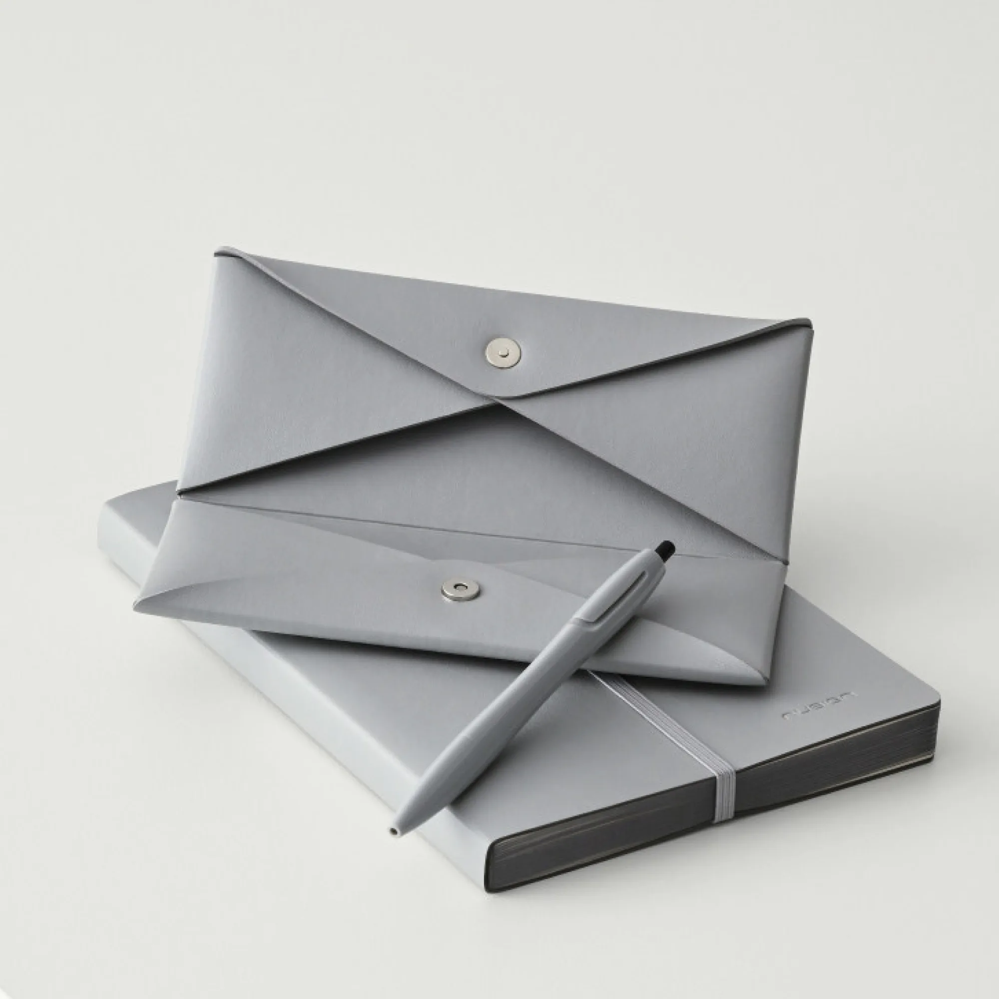 Deli Master Series PU Leather Notebook with Elastic Band, A5 and B6 Sizes thumbnail 2