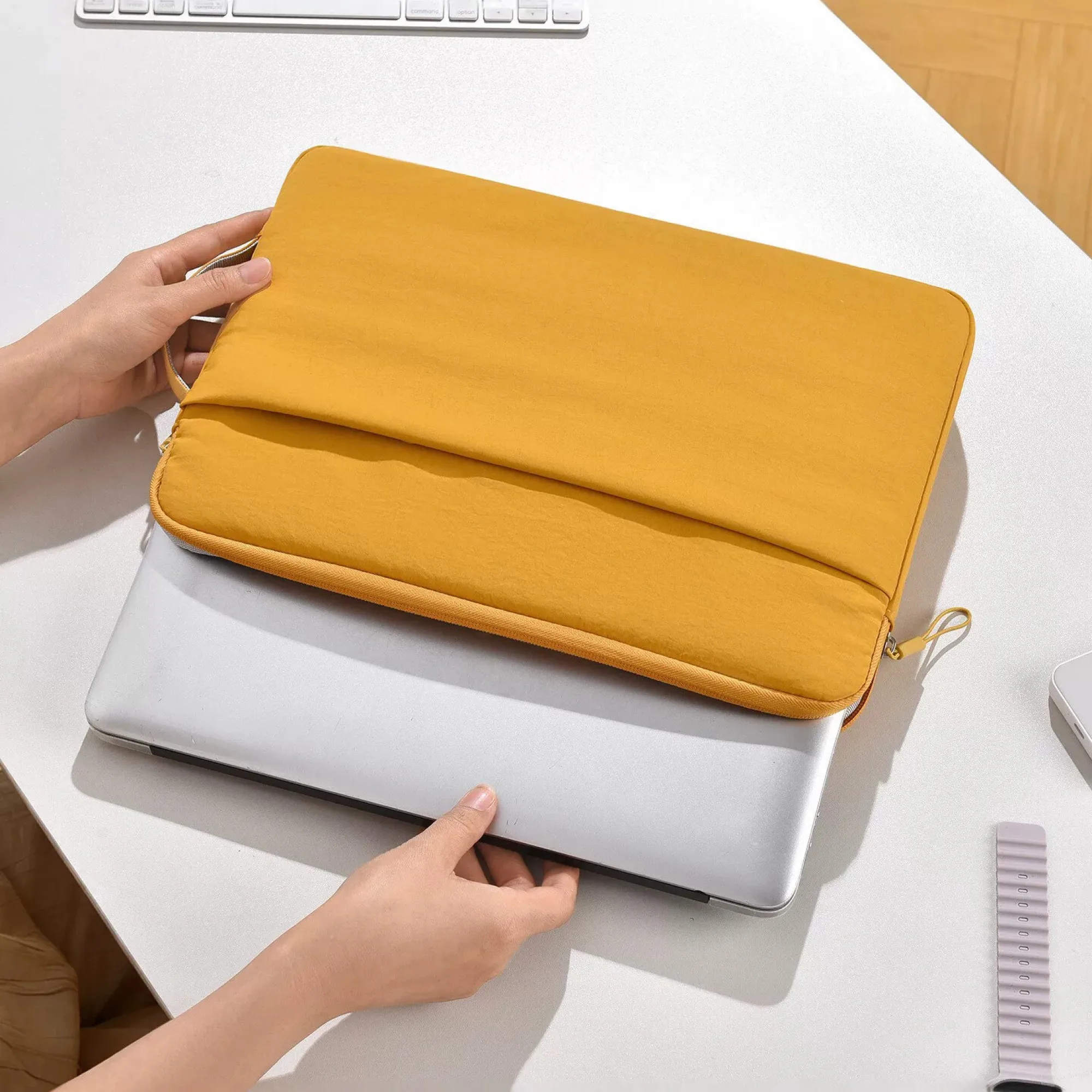 Multifunctional Shockproof Laptop Sleeve with Oxford Fabric thumbnail 5